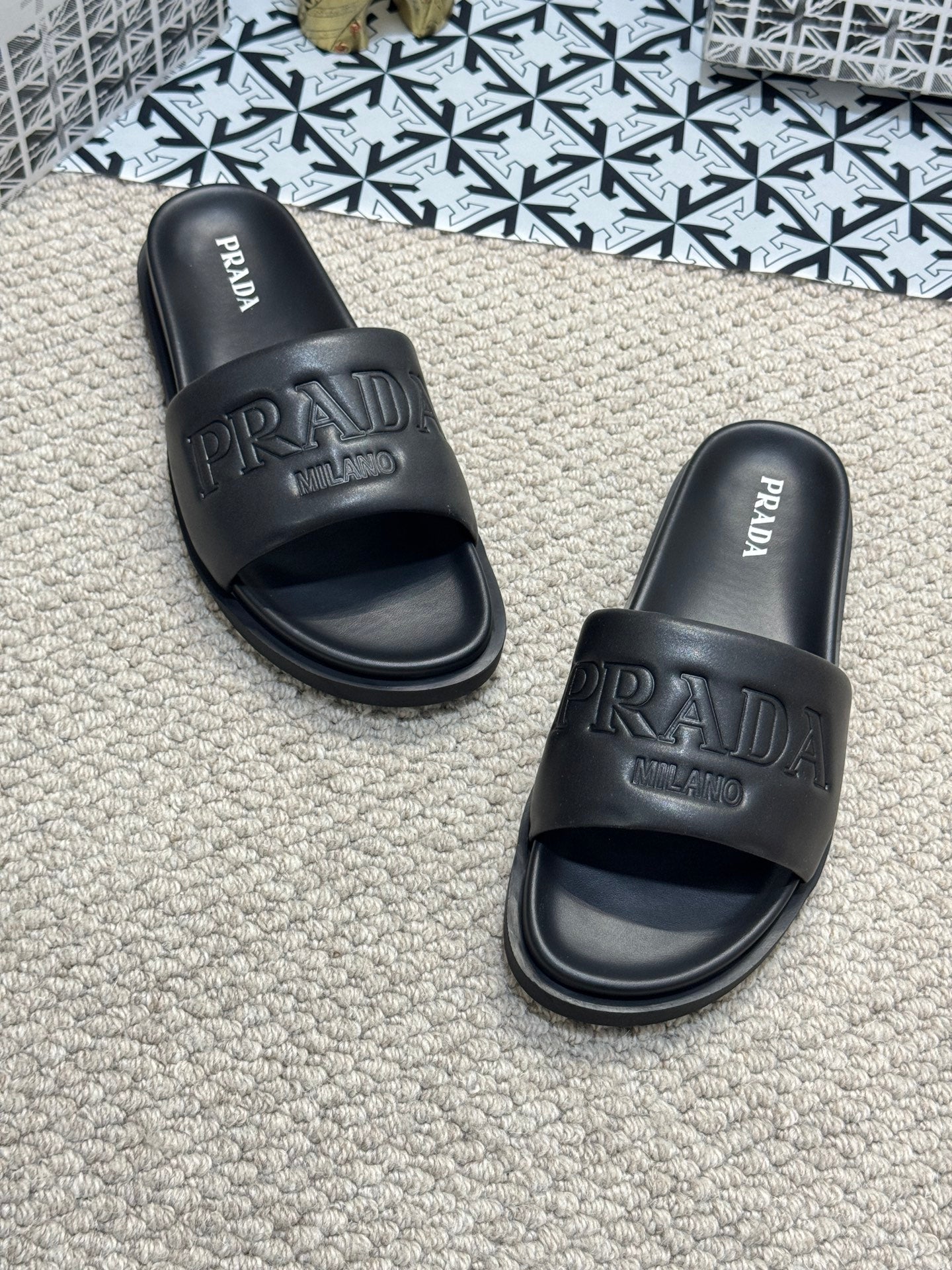 LuxluxHouse Best Quality Sandals Prada