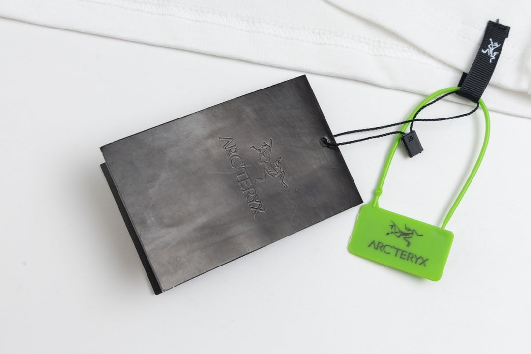 LuxluxHouse Best Quality Clothes T-shirt Arcteryx