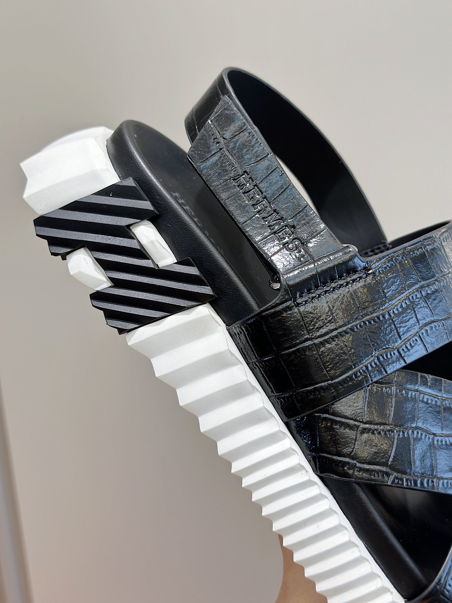 LuxluxHouse Best Quality Sandals Hermes