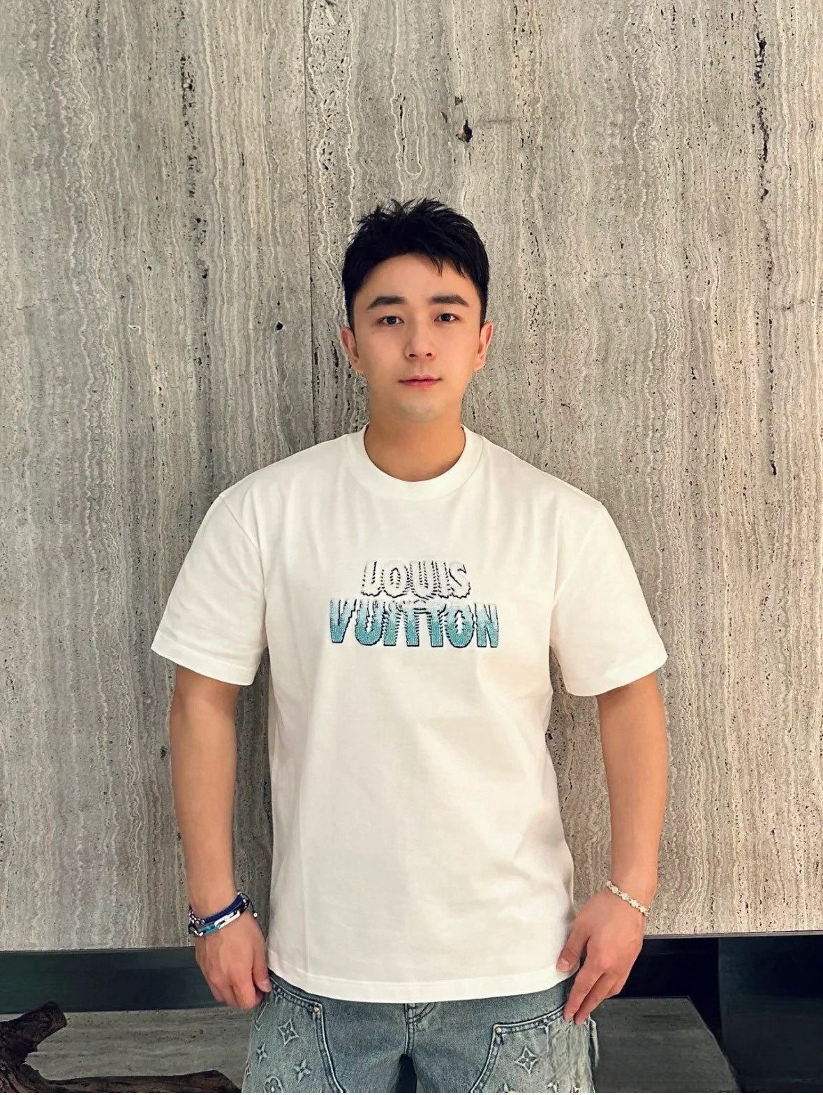 LuxluxHouse Best Quality Clothes T-shirt Louis Vuitton