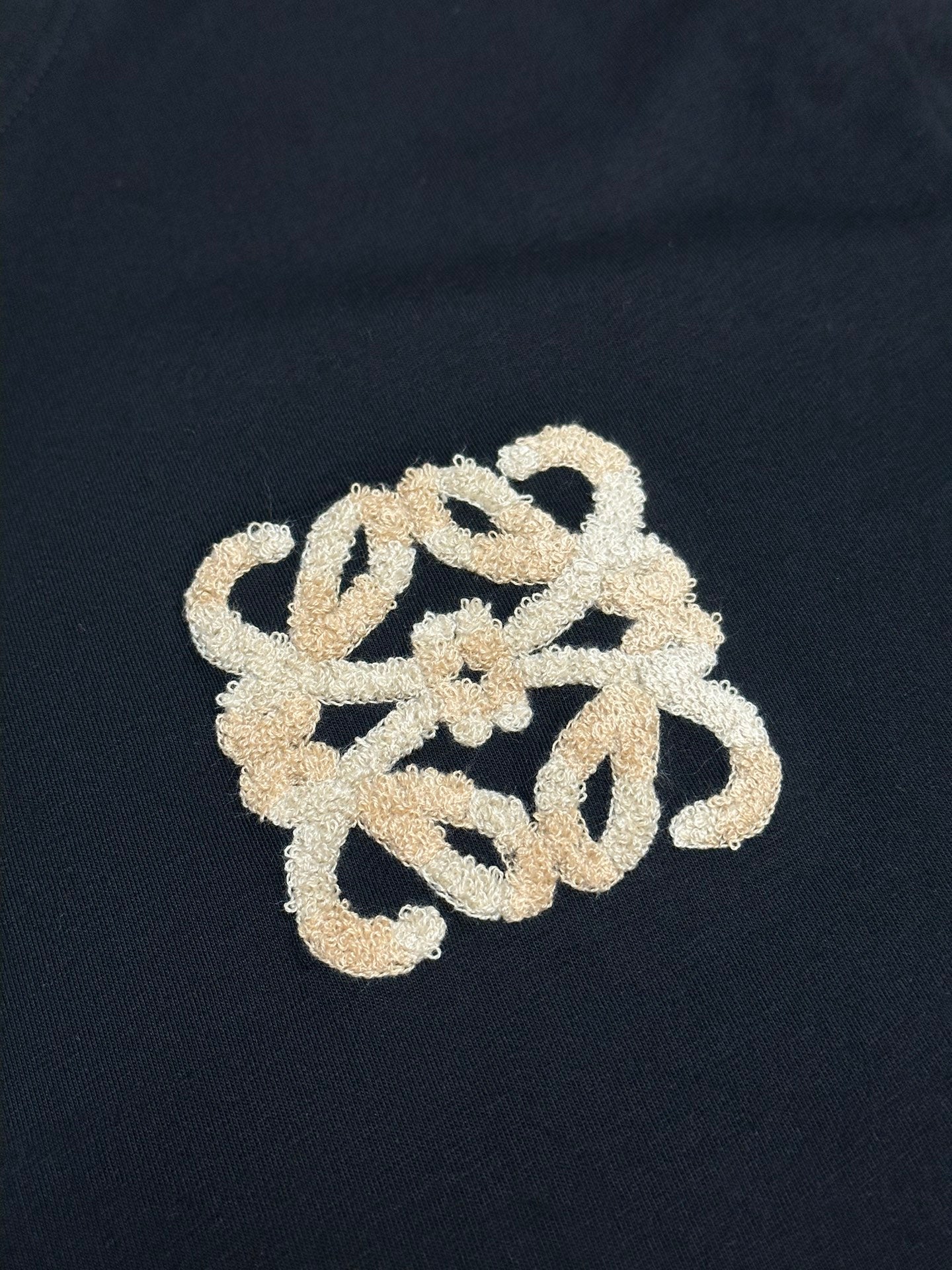 LuxluxHouse Best Quality Clothes T-shirt Loewe