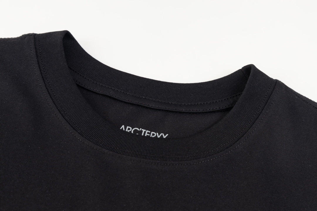 LuxluxHouse Best Quality Clothes T-shirt Arcteryx