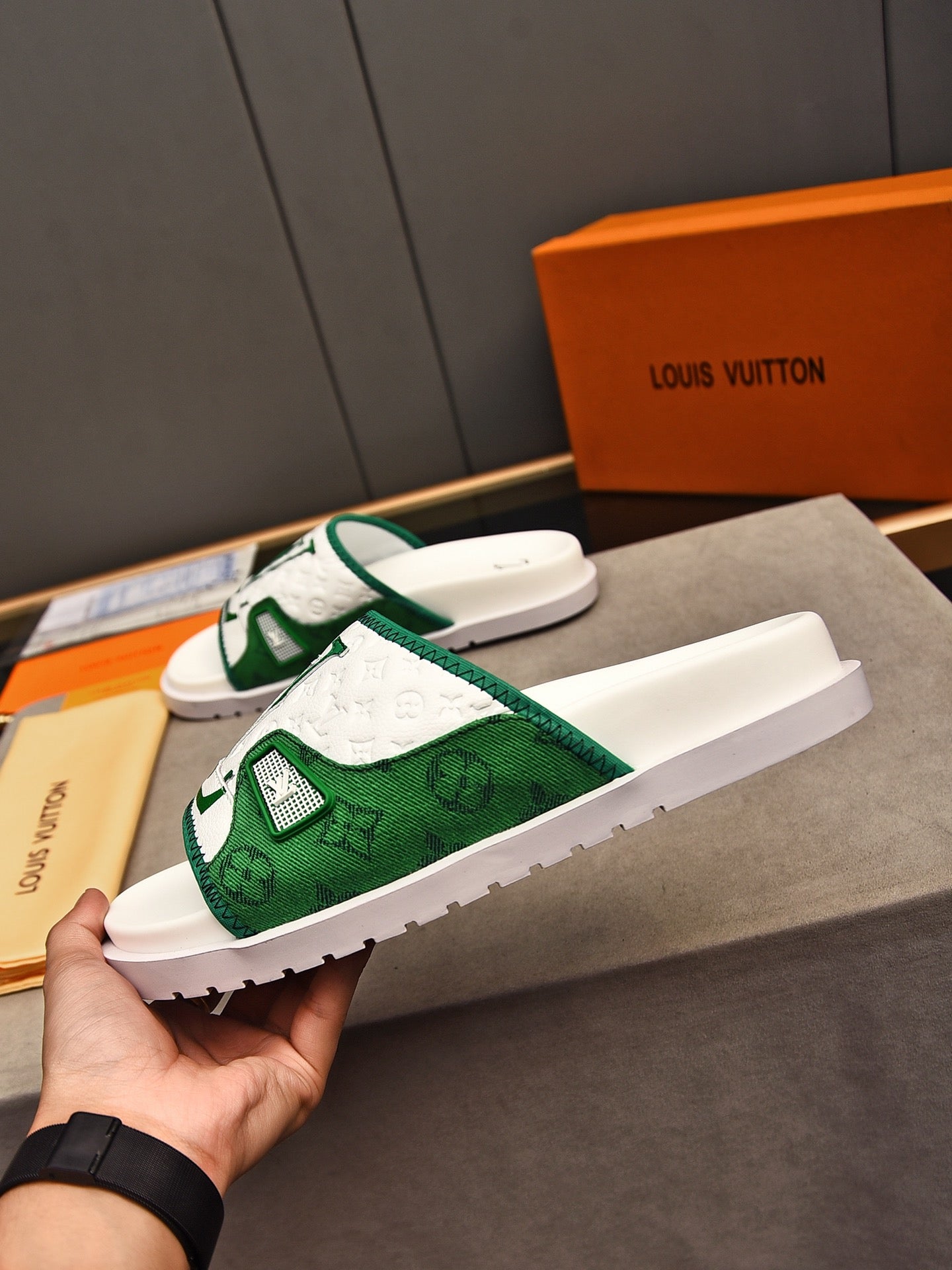 LuxluxHouse Best Quality Sandals Louis Vuitton