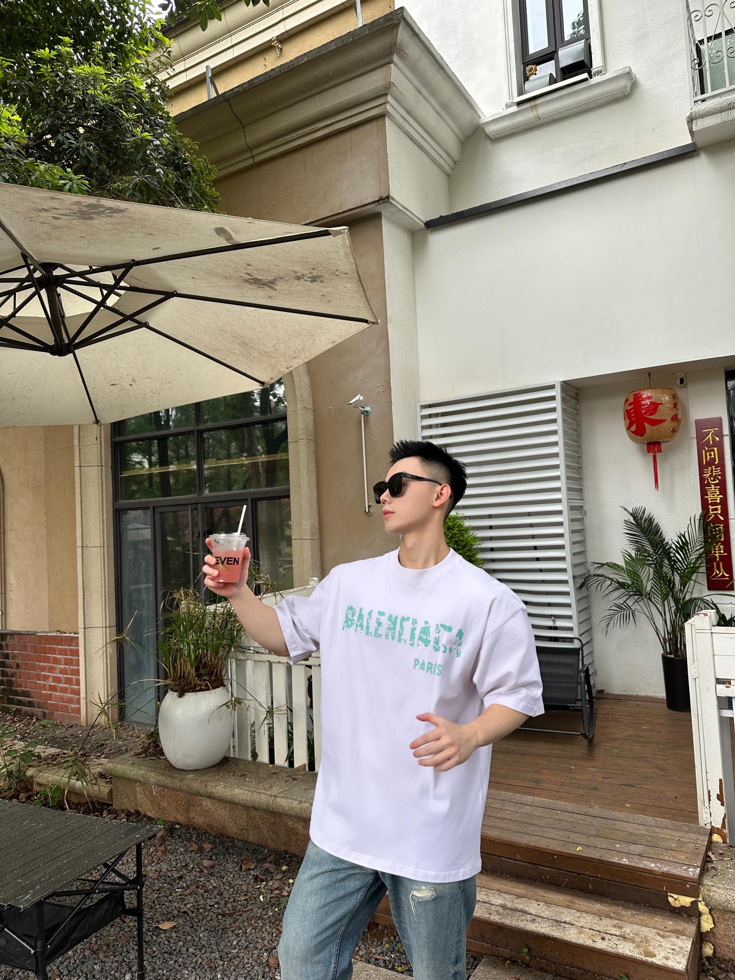 LuxluxHouse Best Quality Clothes Balenciaga T-shirt