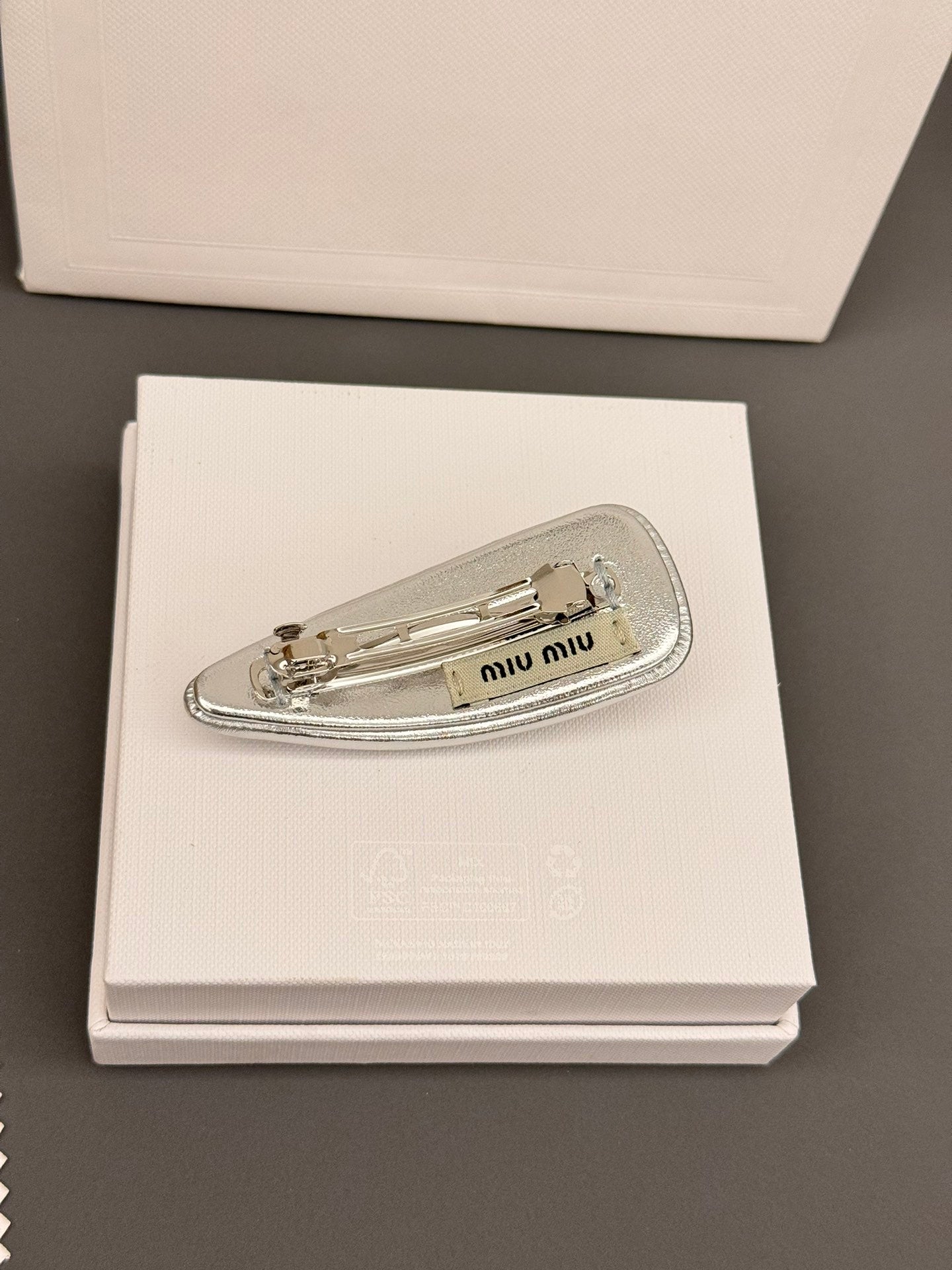 LuxluxHouse Best Quality Accessories Miu Miu