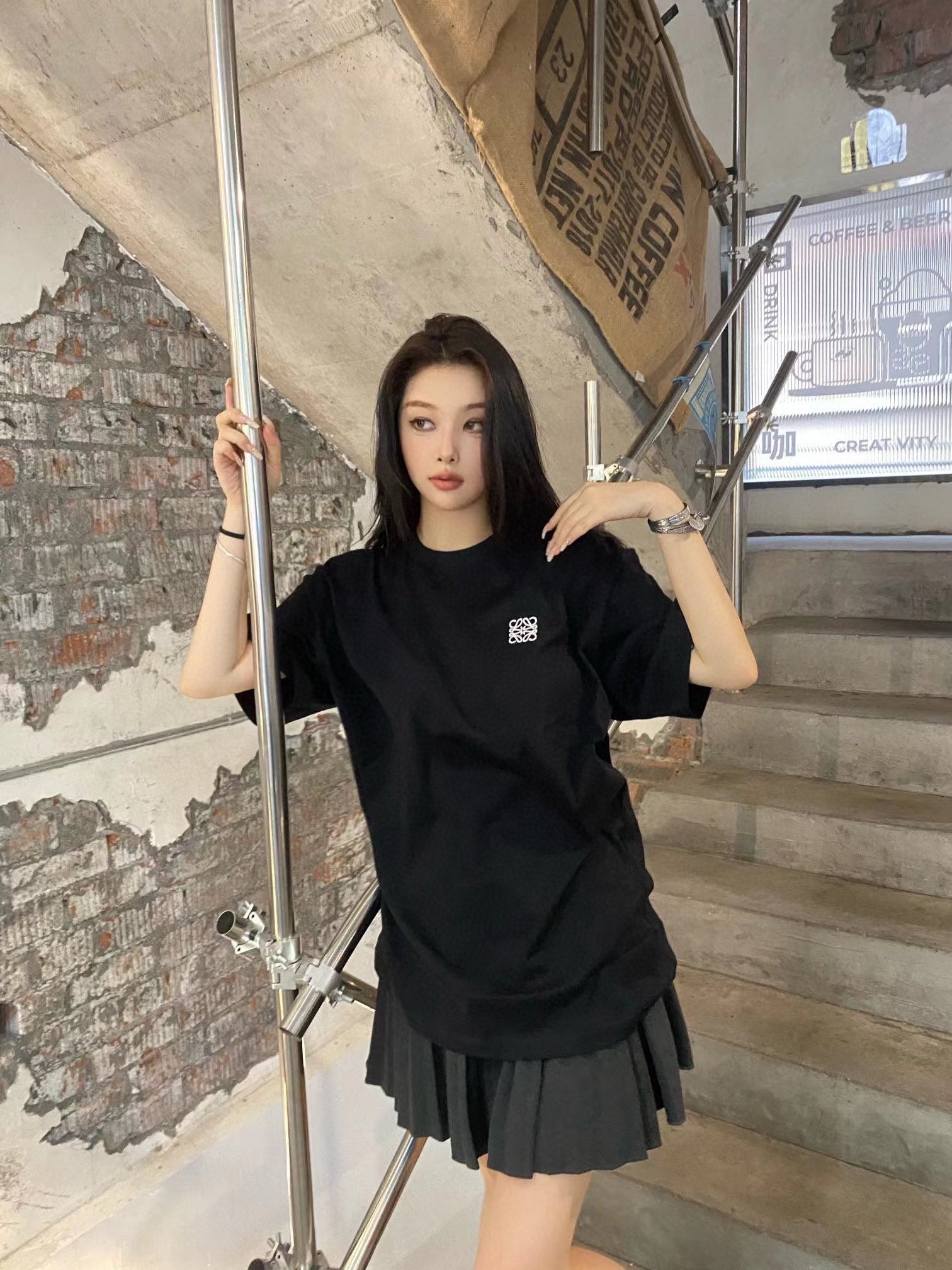 LuxluxHouse Best Quality Clothes T-shirt Loewe