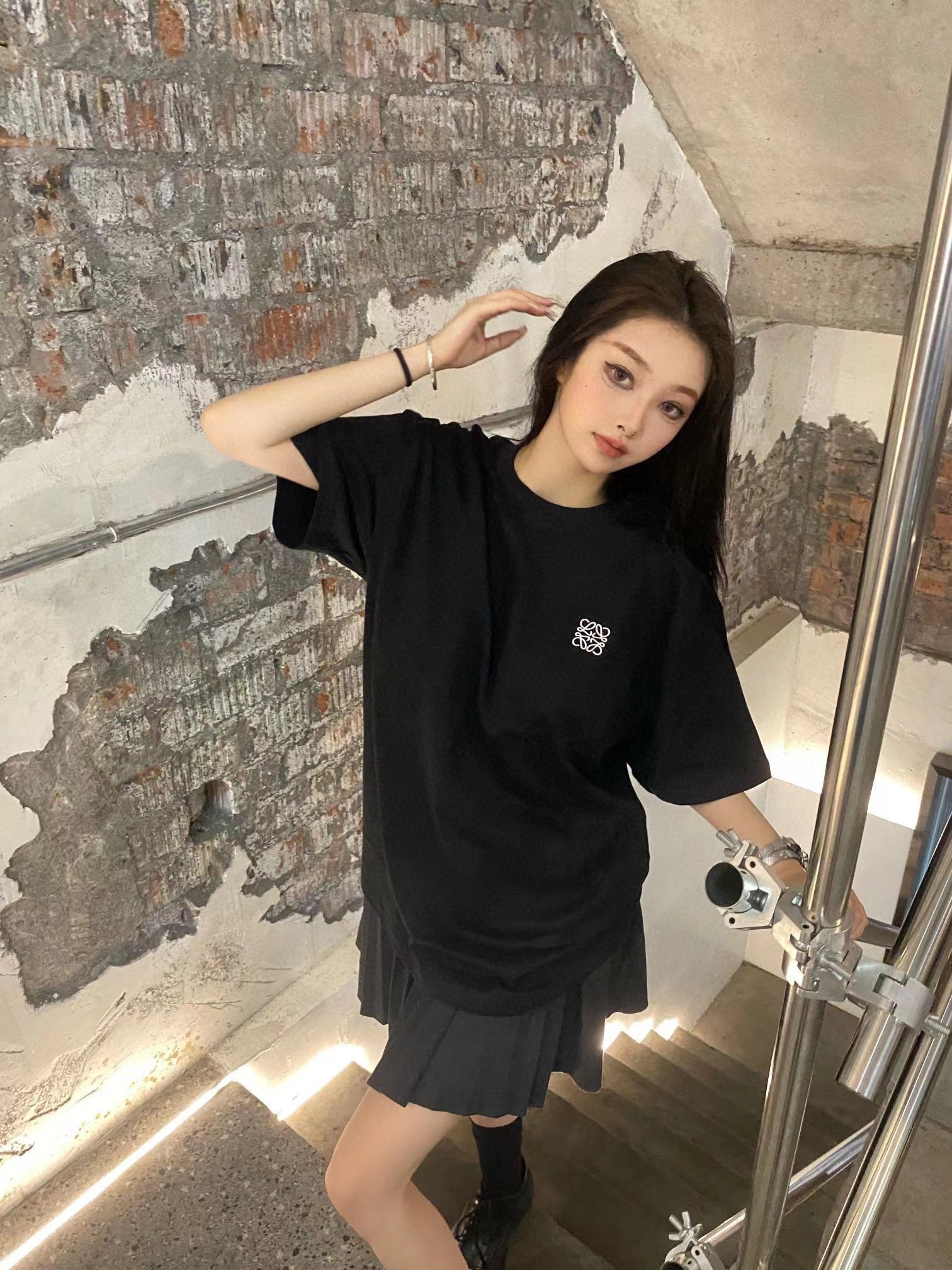 LuxluxHouse Best Quality Clothes T-shirt Loewe