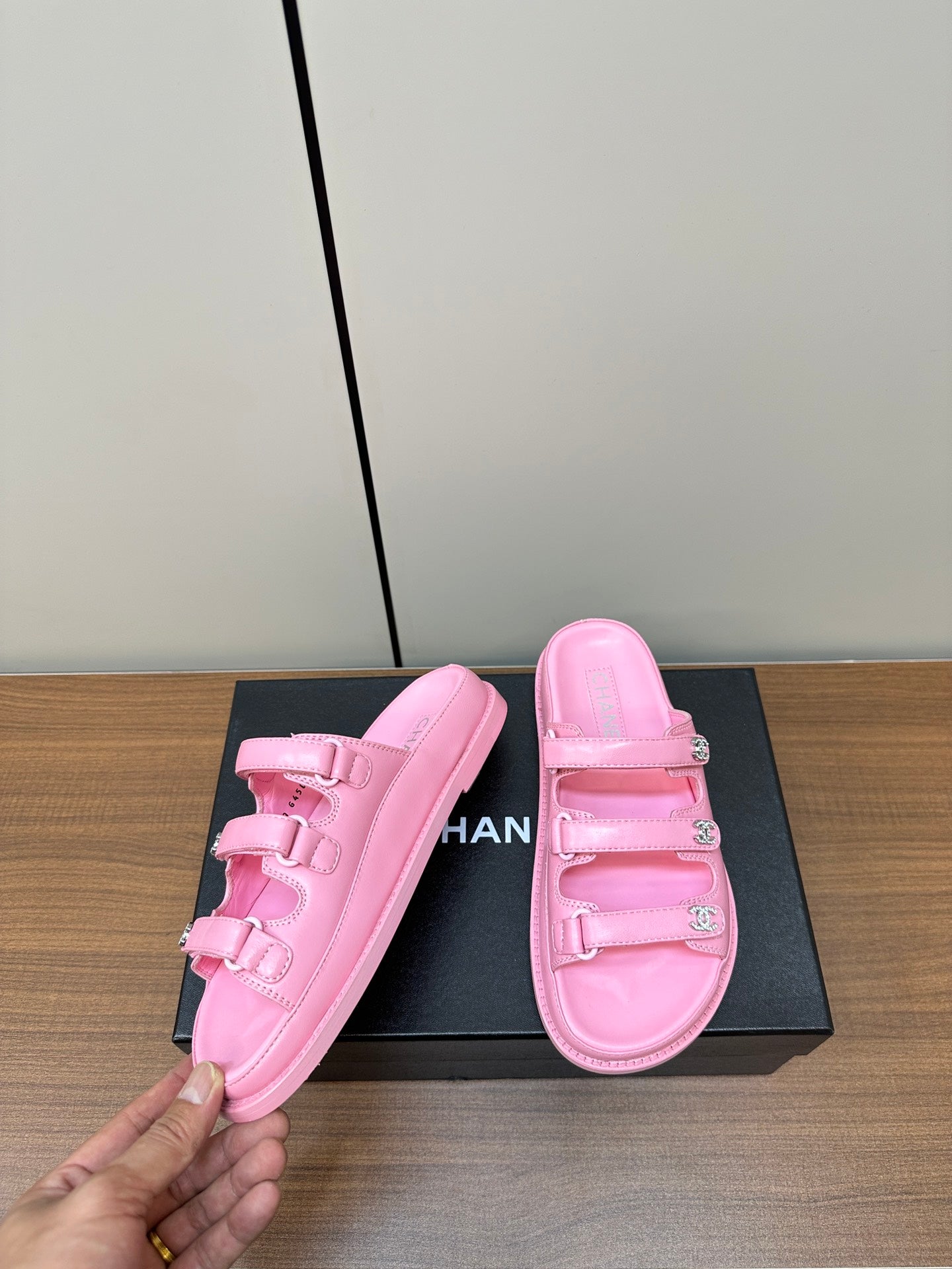 LuxluxHouse Best Quality Chanel Sandals