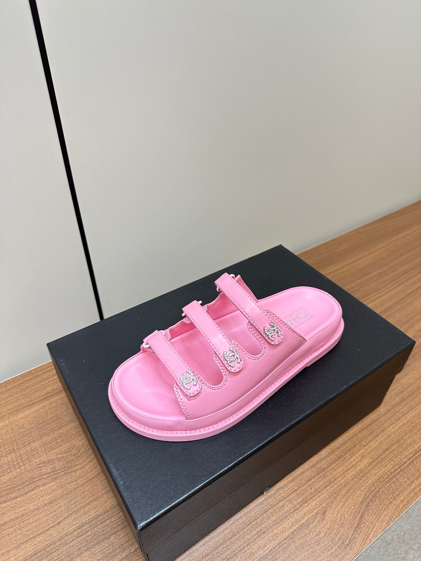 LuxluxHouse Best Quality Chanel Sandals