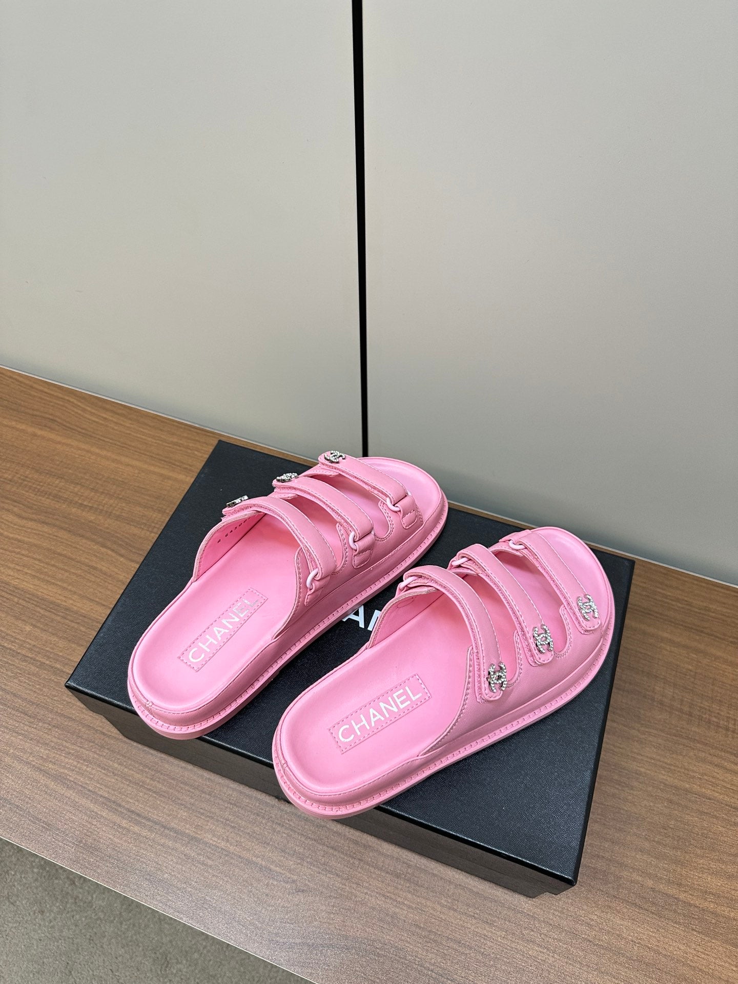 LuxluxHouse Best Quality Chanel Sandals