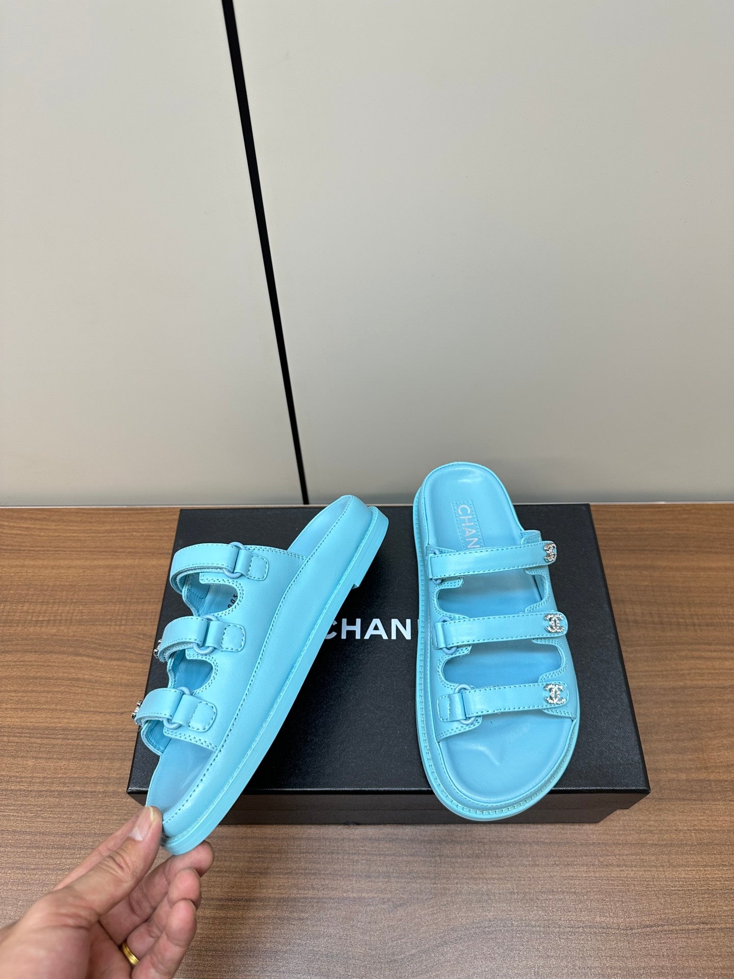 LuxluxHouse Best Quality Chanel Sandals