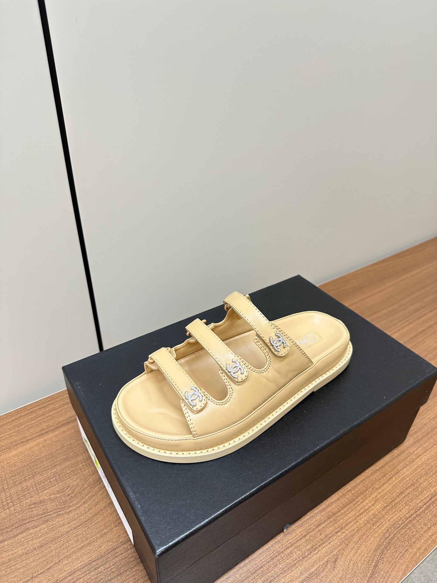LuxluxHouse Best Quality Chanel Sandals