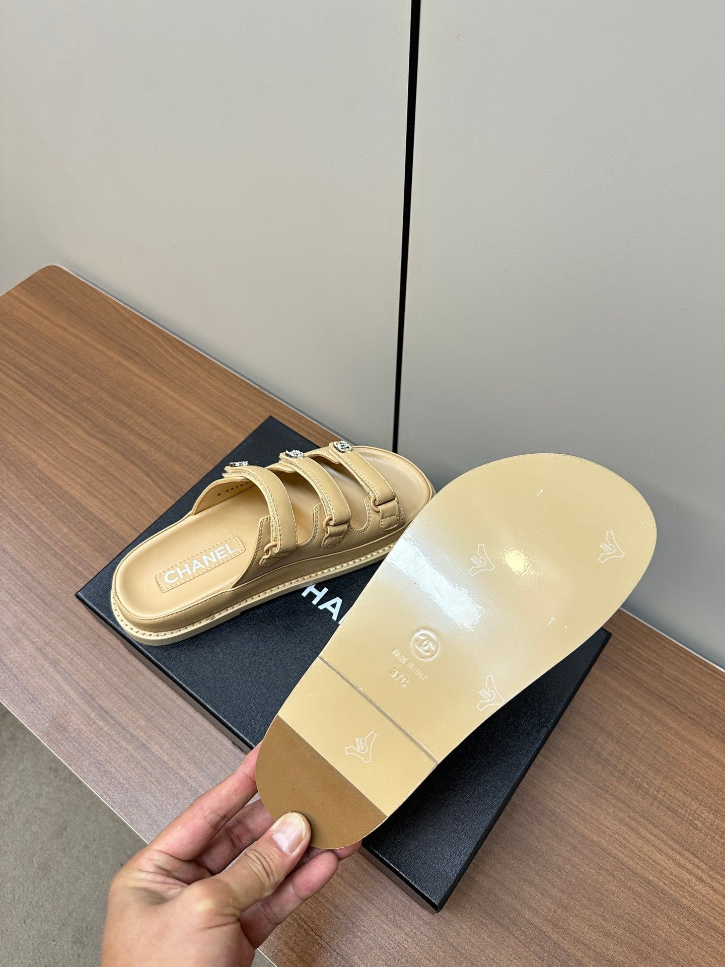 LuxluxHouse Best Quality Chanel Sandals