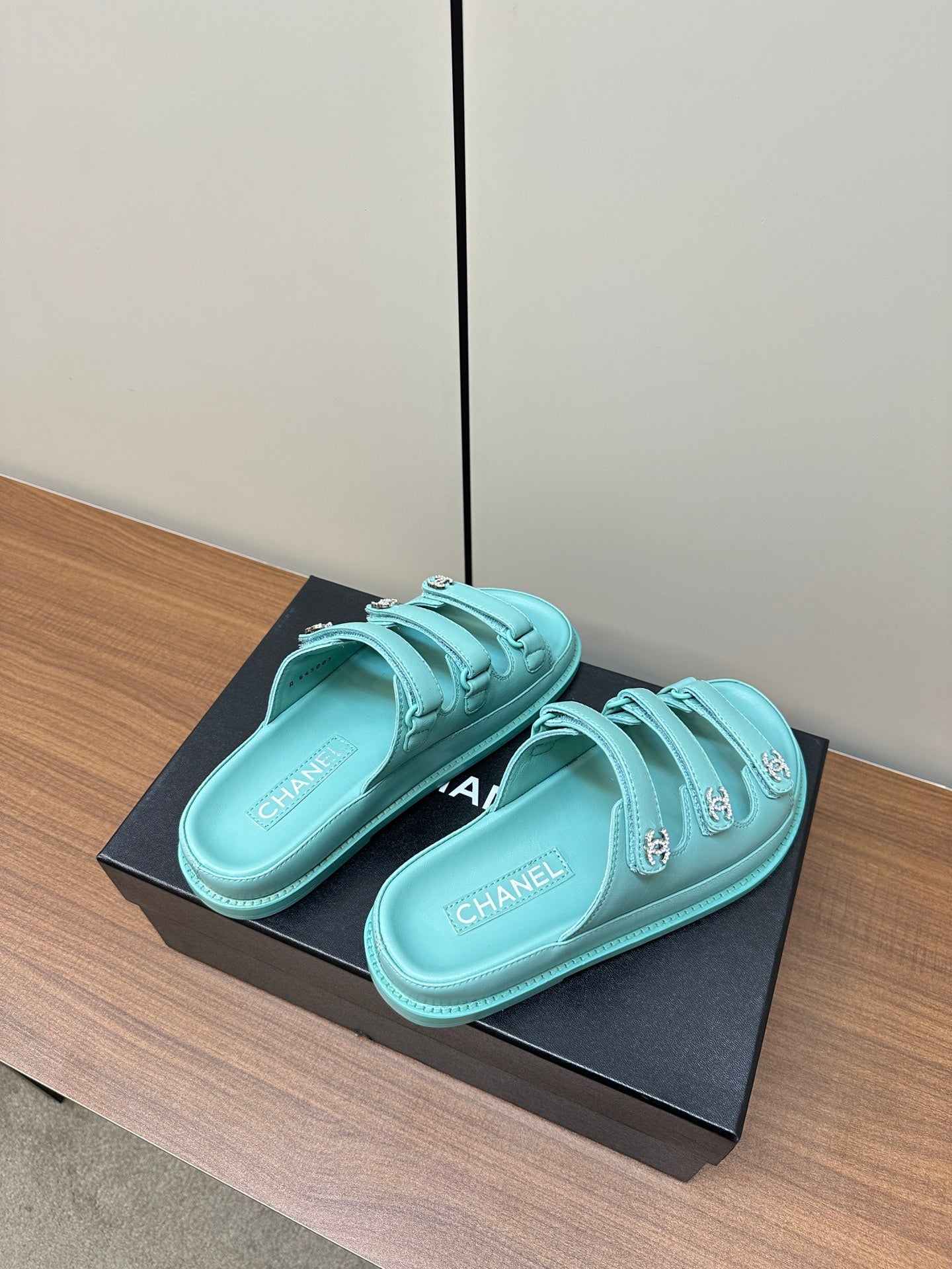LuxluxHouse Best Quality Chanel Sandals