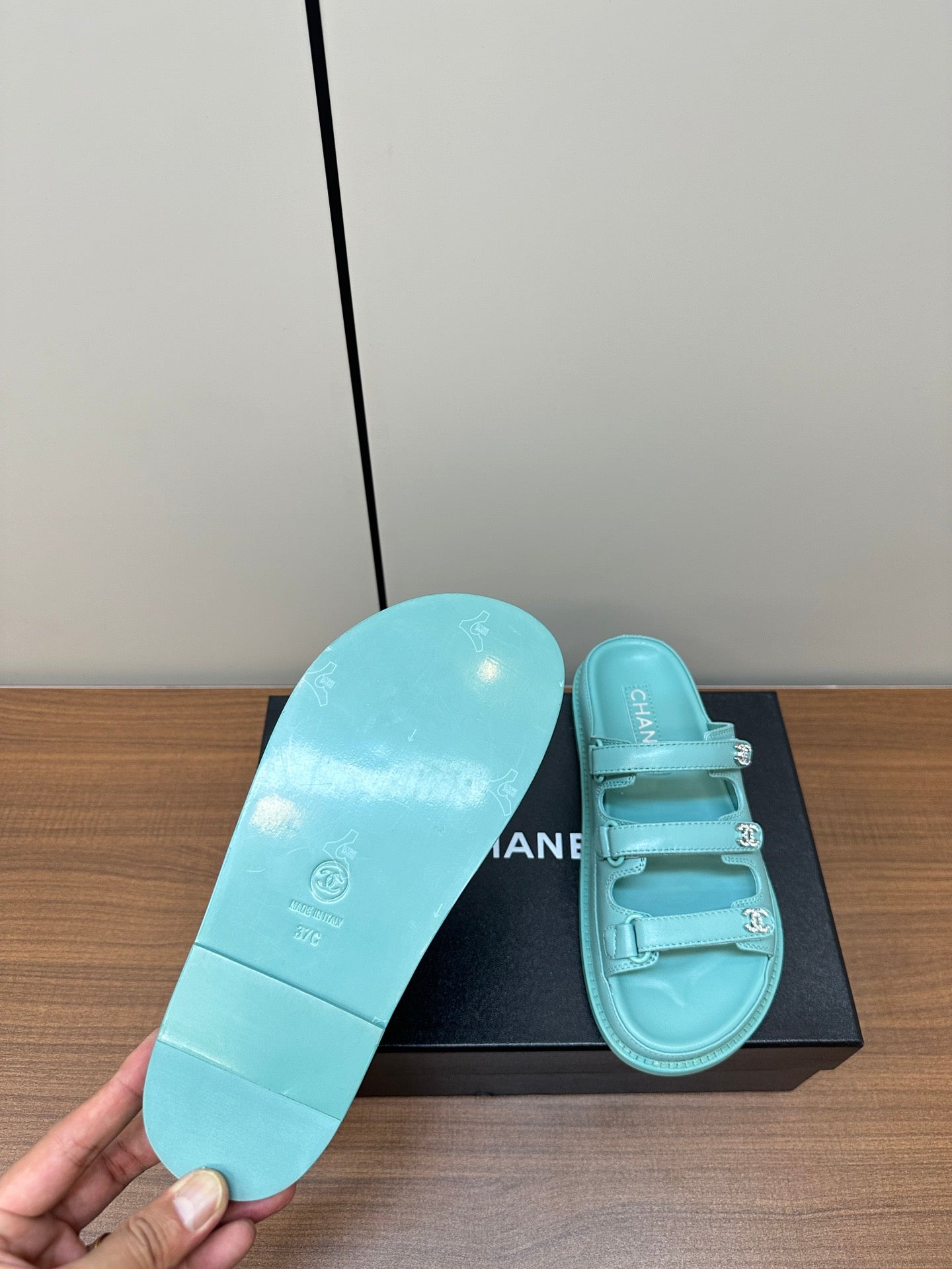 LuxluxHouse Best Quality Chanel Sandals