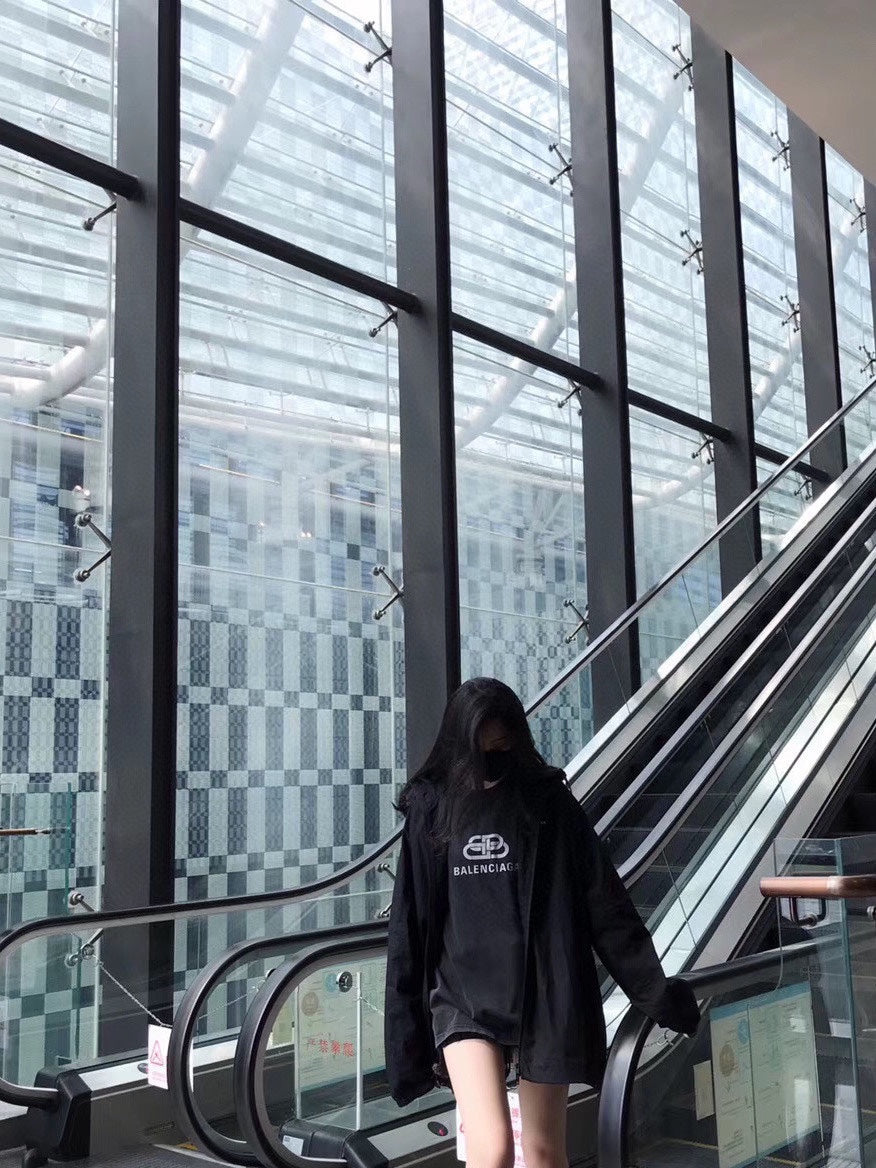 LuxluxHouse Best Quality Clothes Balenciaga T-shirt