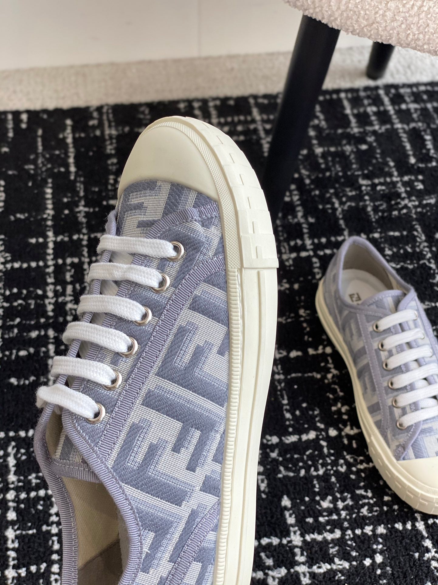 LuxluxHouse Best Quality Shoes Fendi