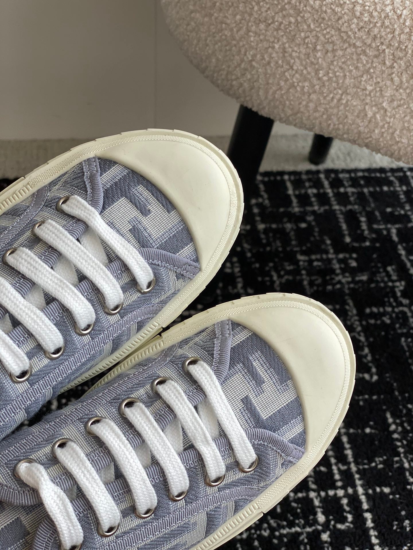 LuxluxHouse Best Quality Shoes Fendi