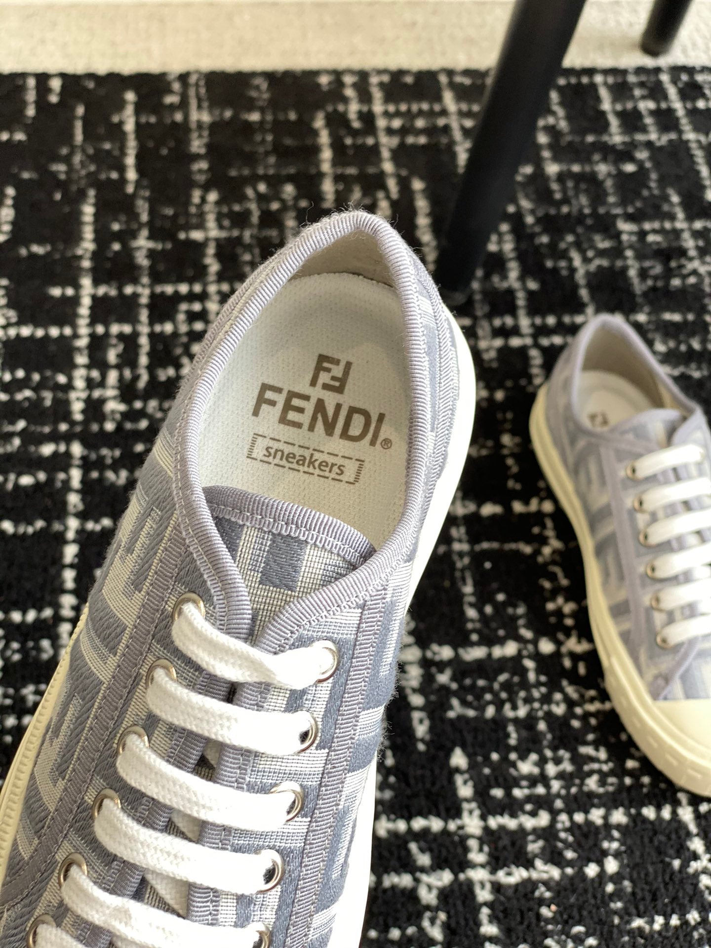 LuxluxHouse Best Quality Shoes Fendi