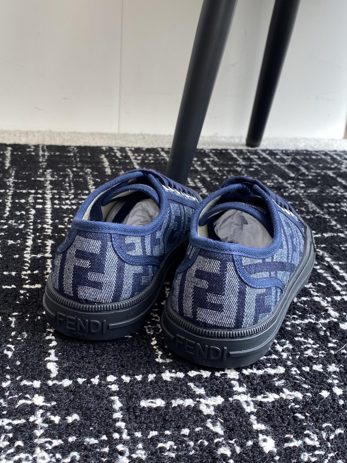 LuxluxHouse Best Quality Shoes Fendi