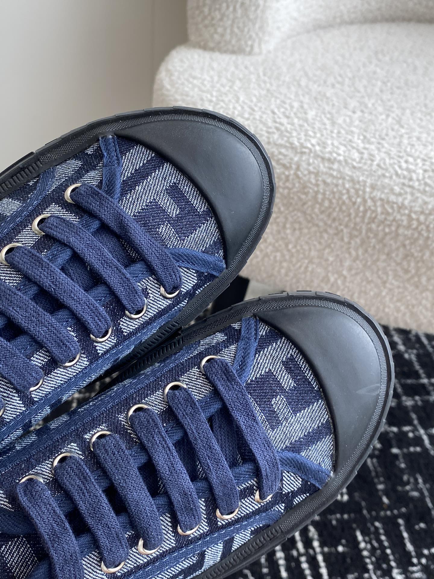 LuxluxHouse Best Quality Shoes Fendi