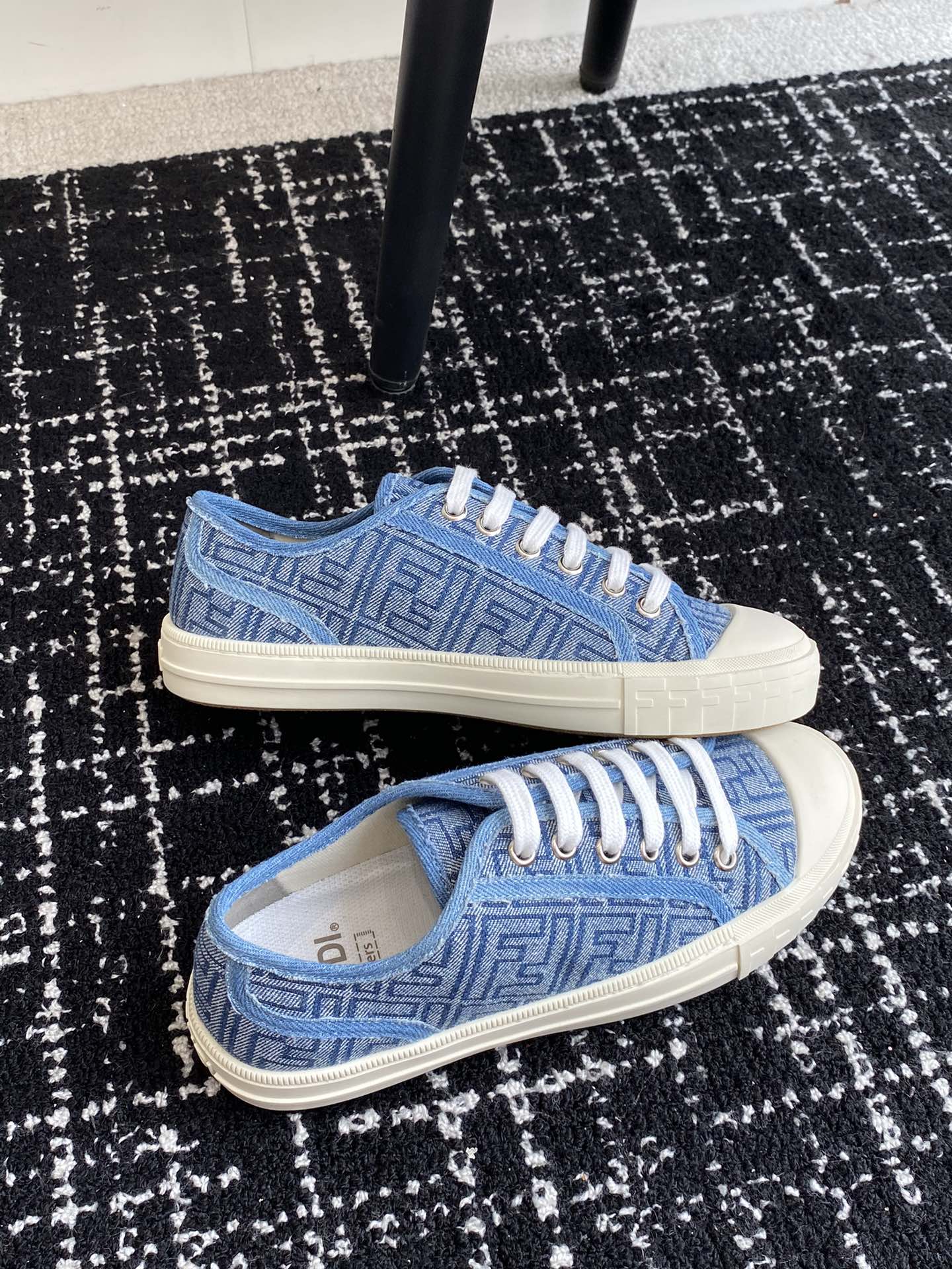 LuxluxHouse Best Quality Shoes Fendi