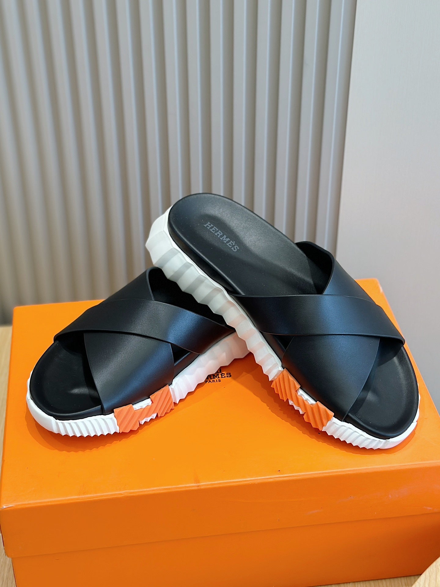 LuxluxHouse Best Quality Sandals Hermes