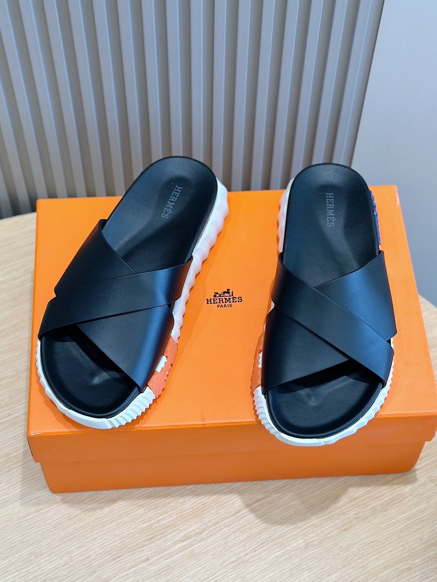 LuxluxHouse Best Quality Sandals Hermes