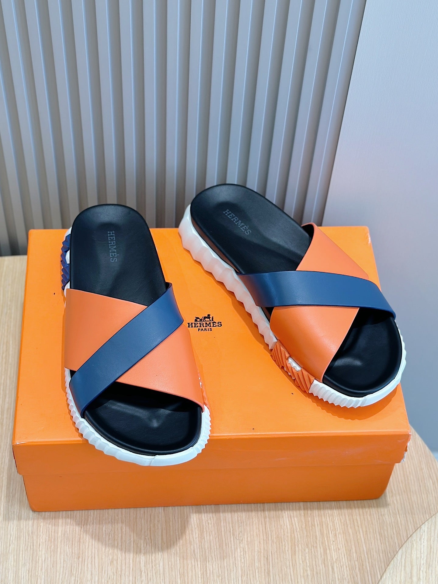 LuxluxHouse Best Quality Sandals Hermes