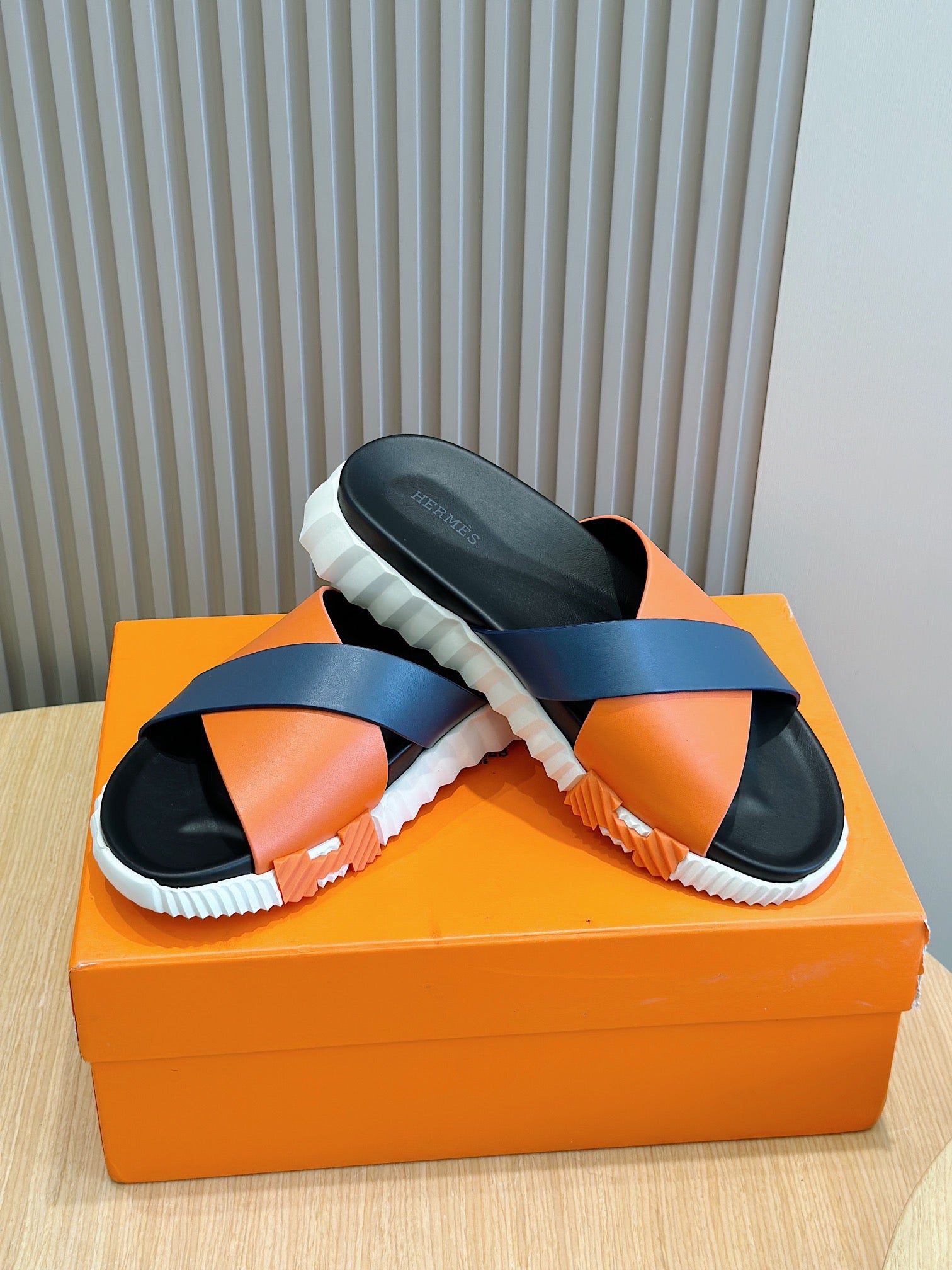 LuxluxHouse Best Quality Sandals Hermes