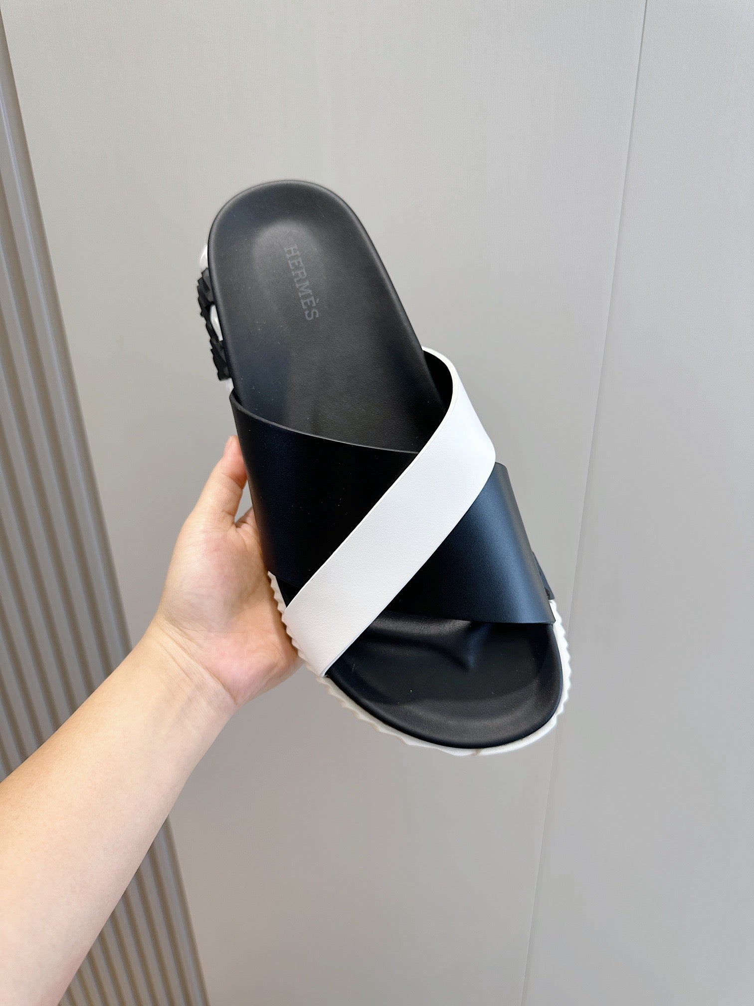 LuxluxHouse Best Quality Sandals Hermes