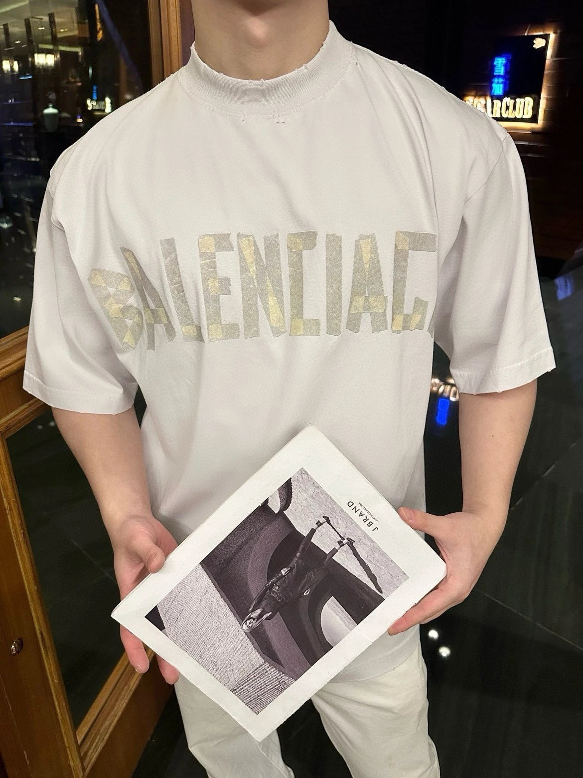 LuxluxHouse Best Quality Clothes Balenciaga T-shirt