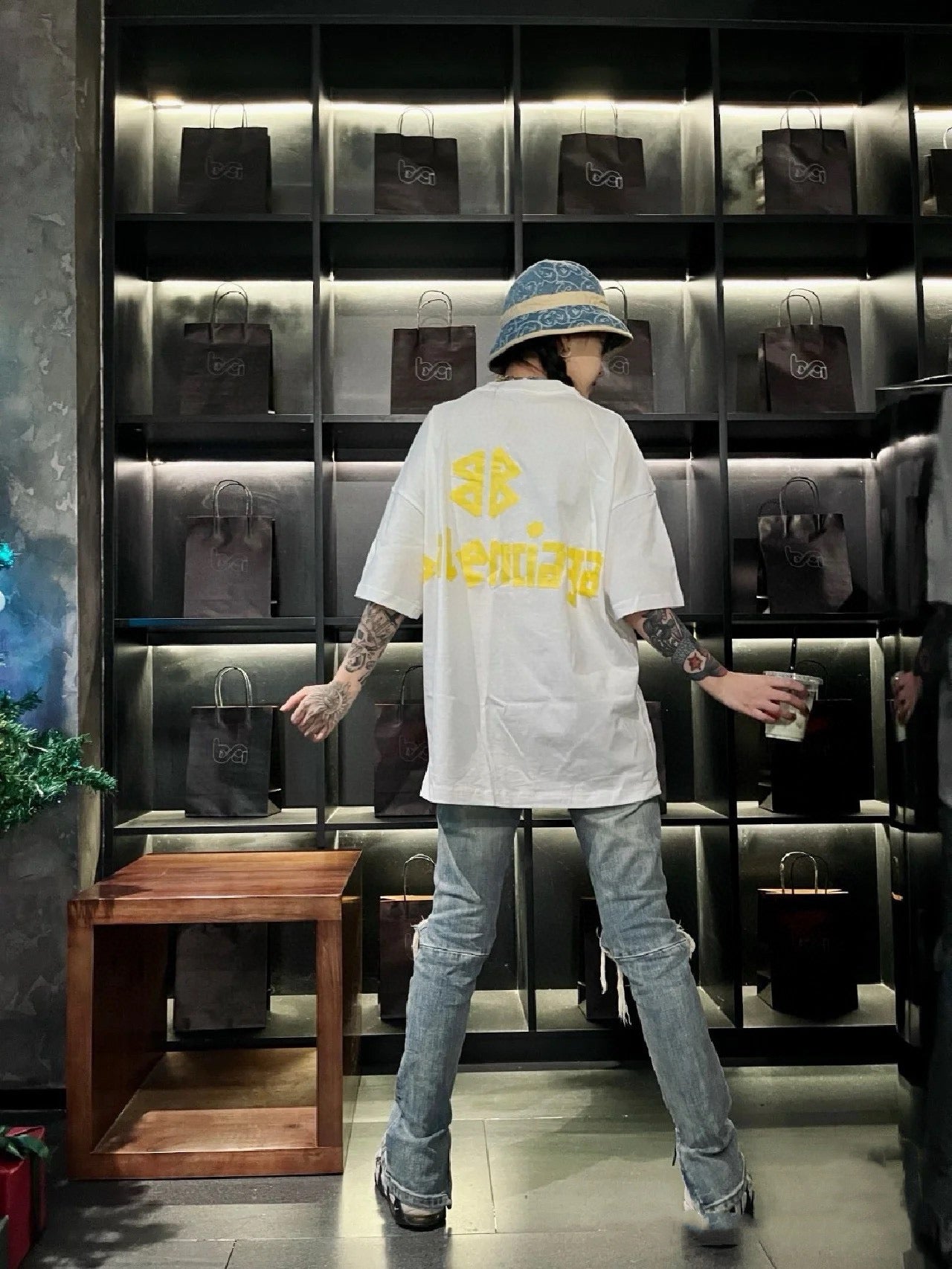 LuxluxHouse Best Quality Clothes Balenciaga T-shirt