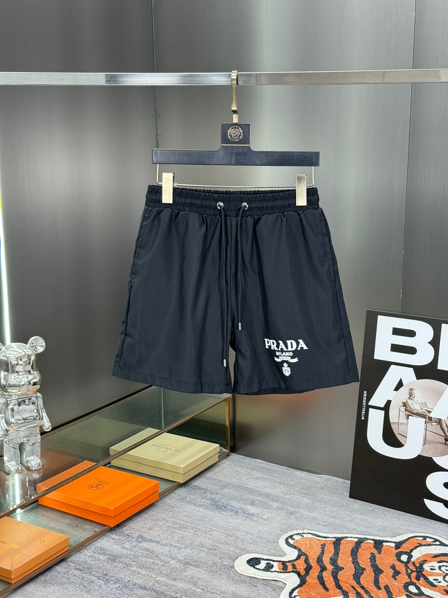 LuxluxHouse Best Quality Clothes Pants Prada