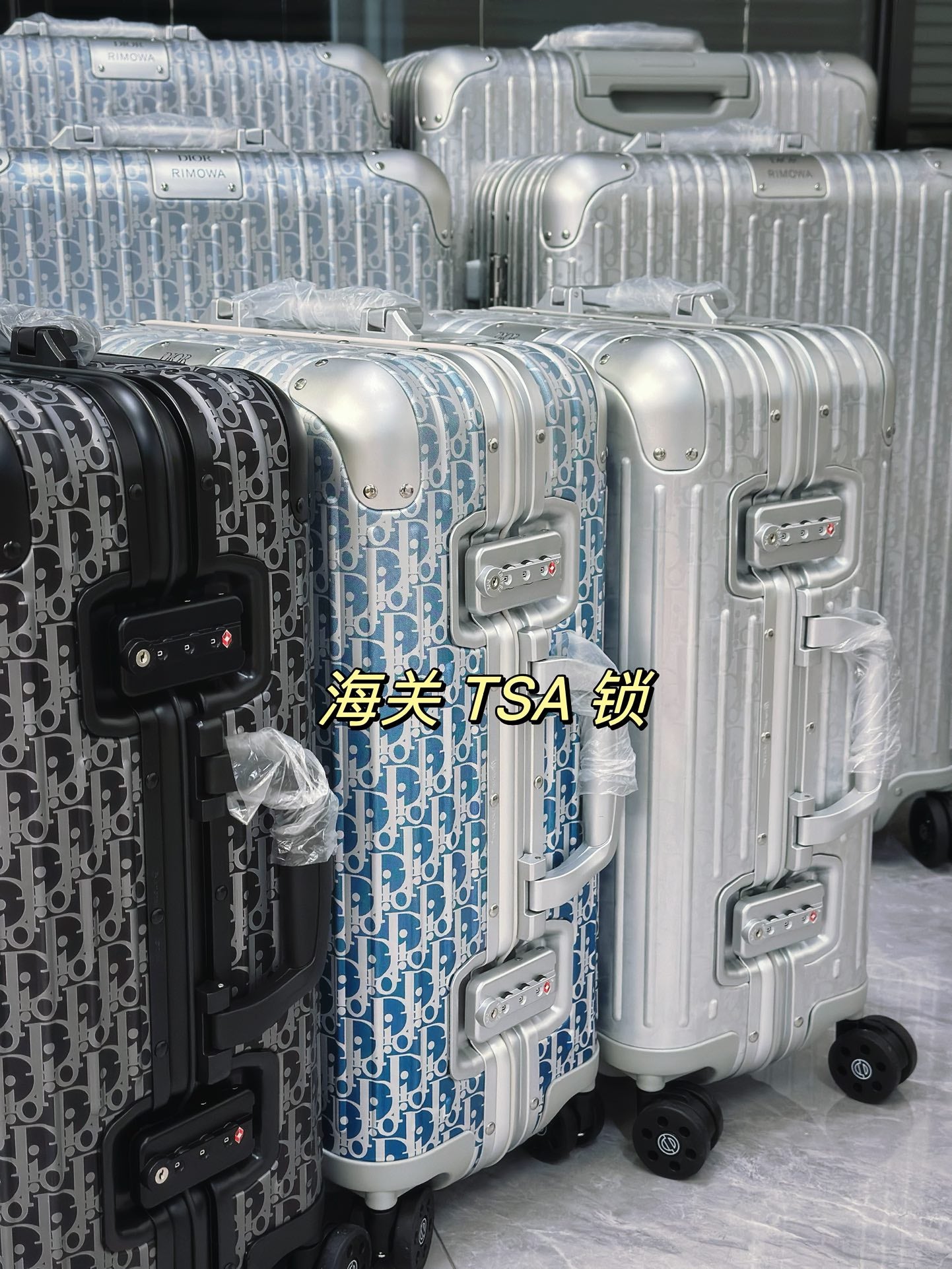 LuxluxHouse Best Quality Bags Luggage