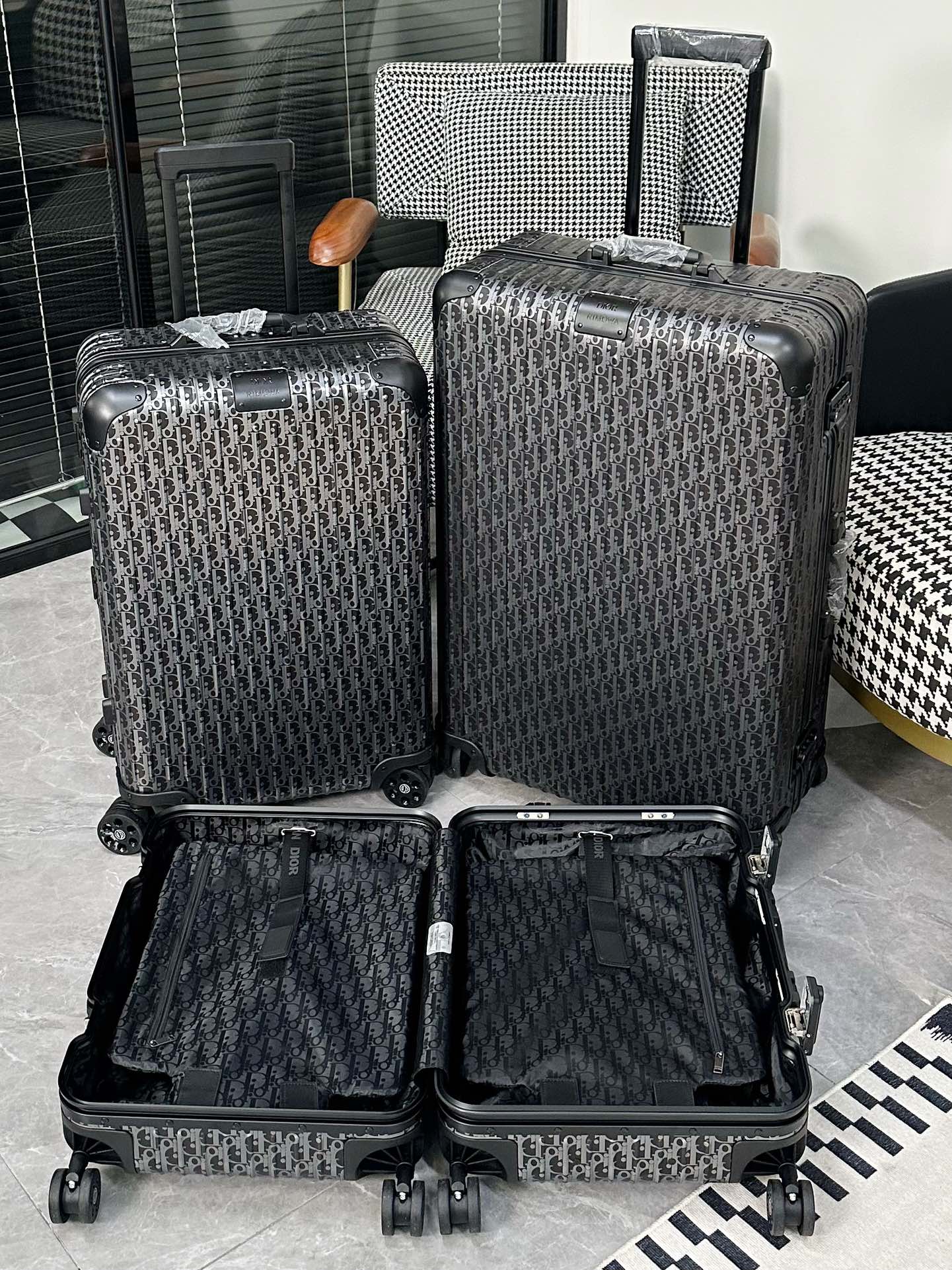 LuxluxHouse Best Quality Bags Luggage