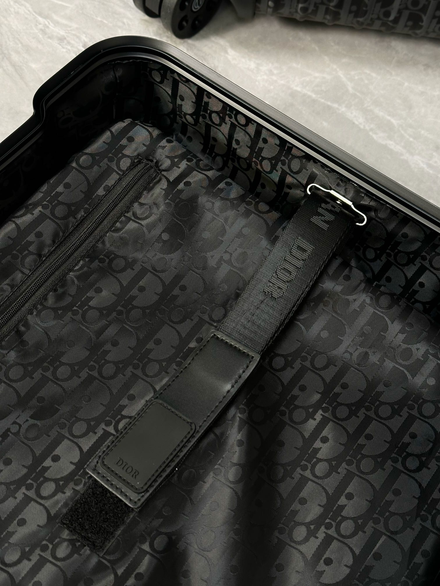 LuxluxHouse Best Quality Bags Luggage