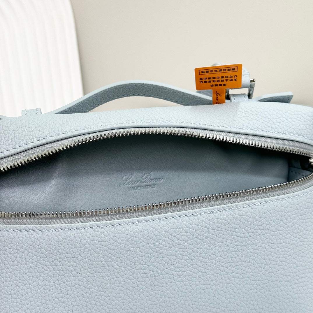 LuxluxHouse Best Quality Bags Loro Piana Women