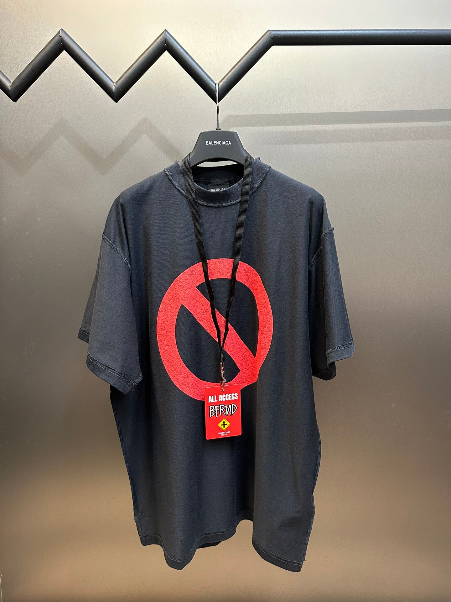 LuxluxHouse Best Quality Clothes Balenciaga T-shirt