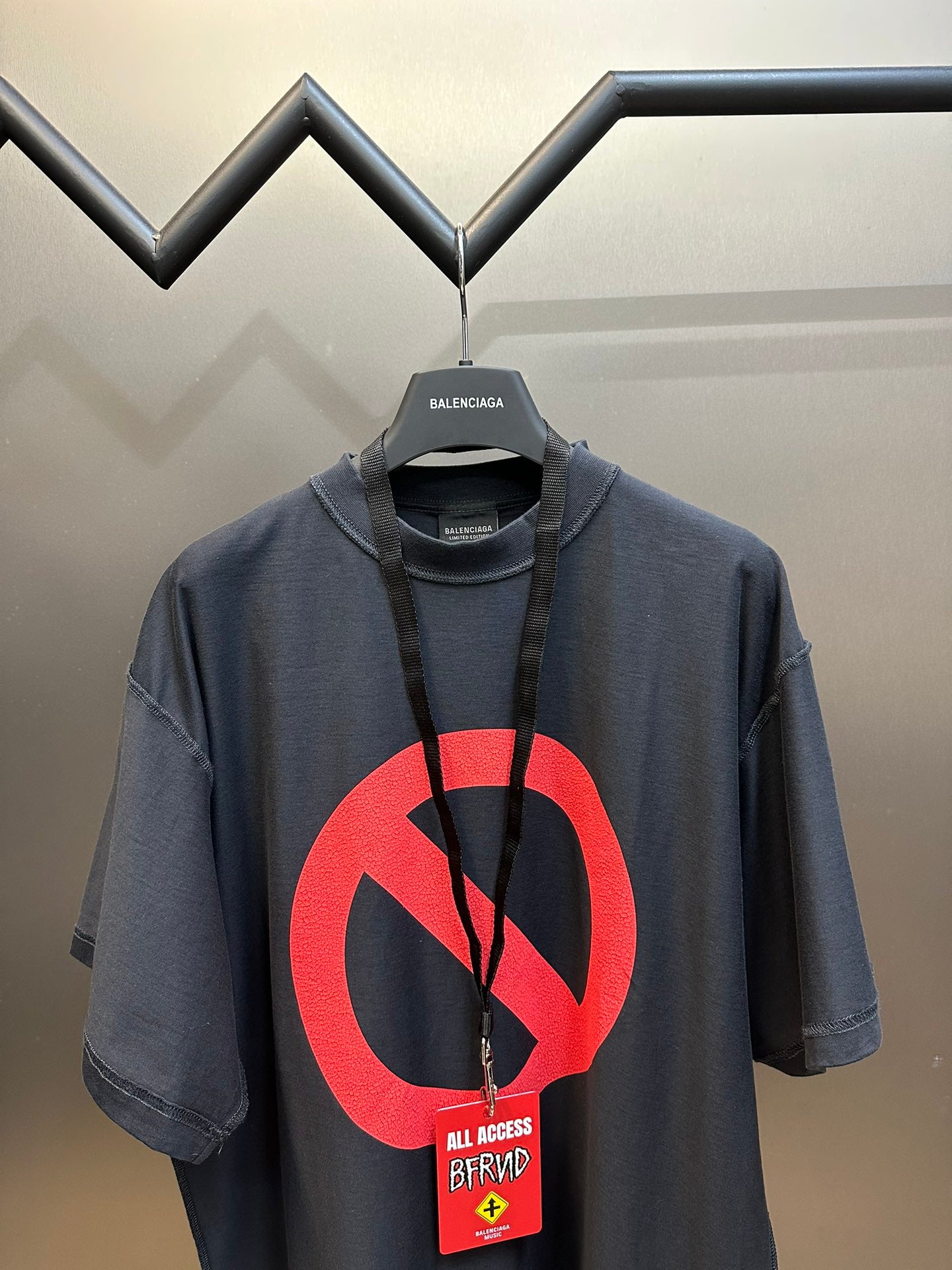 LuxluxHouse Best Quality Clothes Balenciaga T-shirt