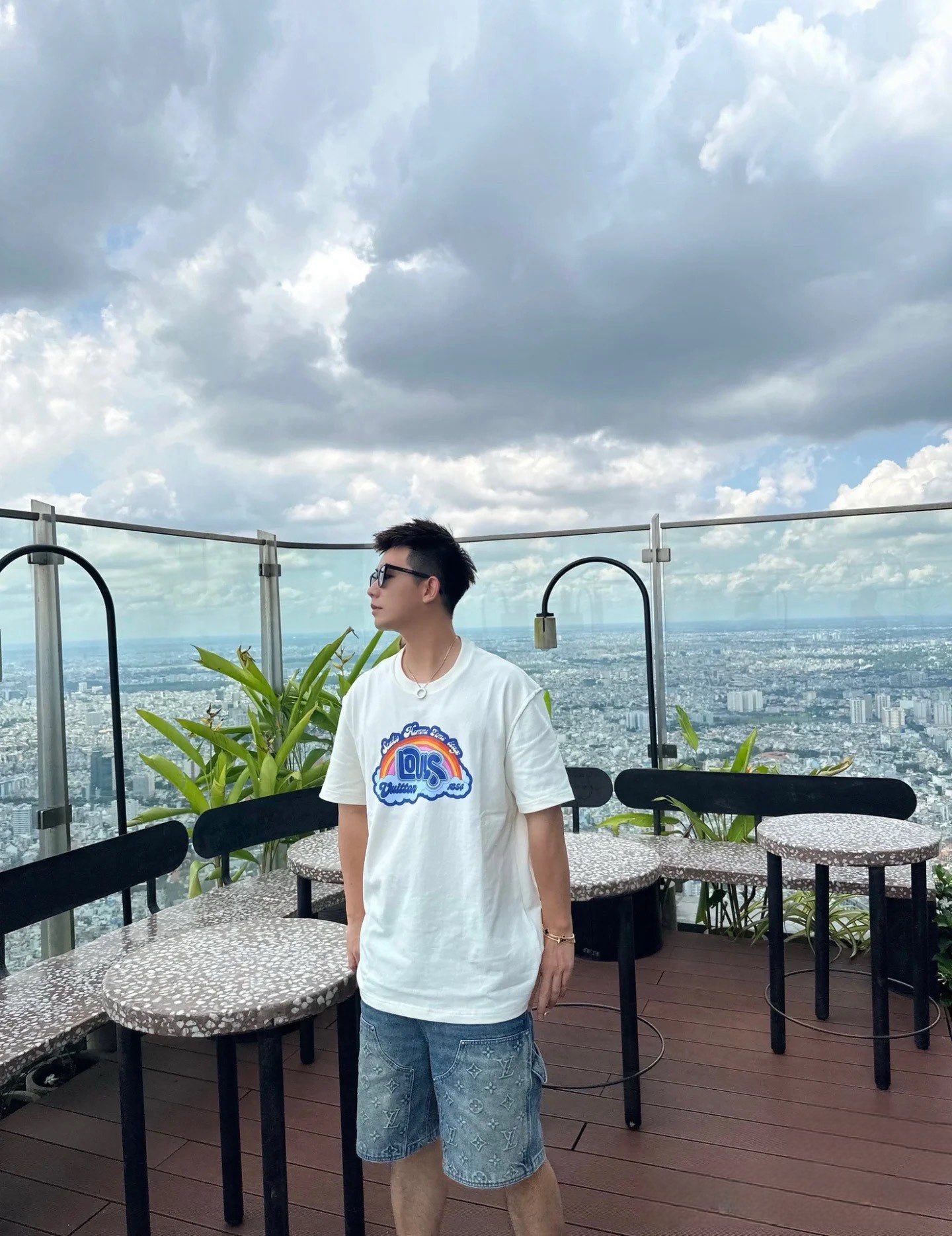 LuxluxHouse Best Quality Clothes T-shirt Louis Vuitton