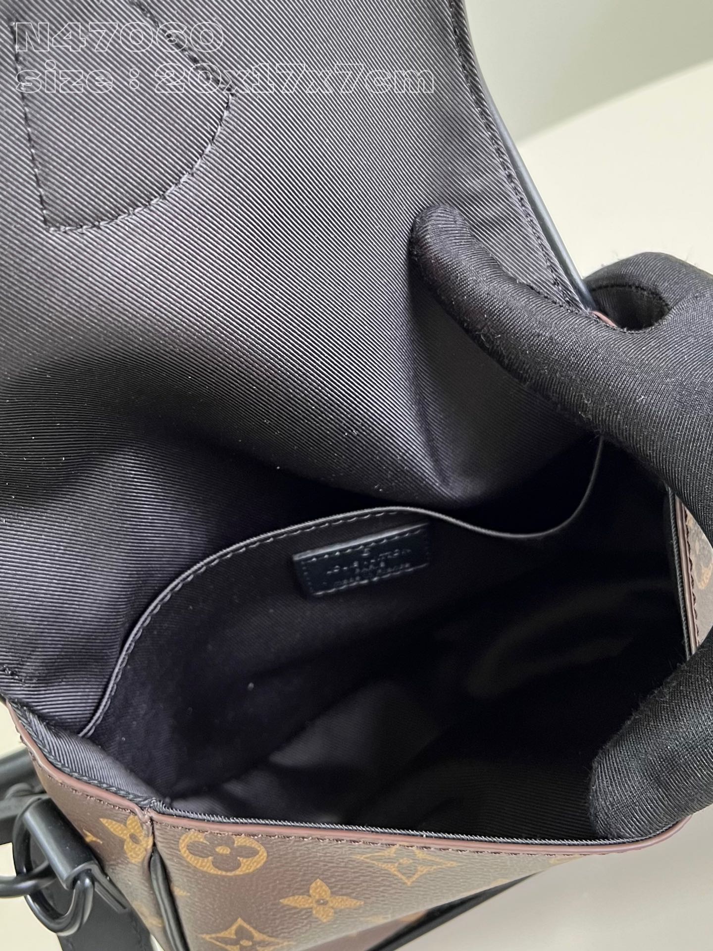 LuxluxHouse Best Quality Bags Louis Vuitton Men