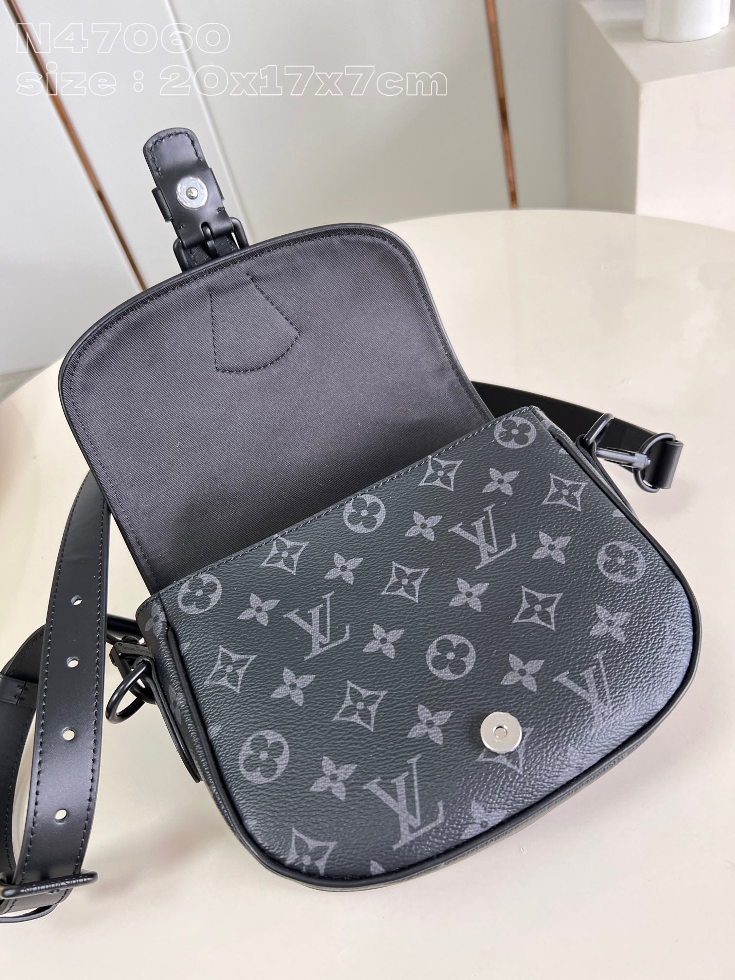LuxluxHouse Best Quality Bags Louis Vuitton Men