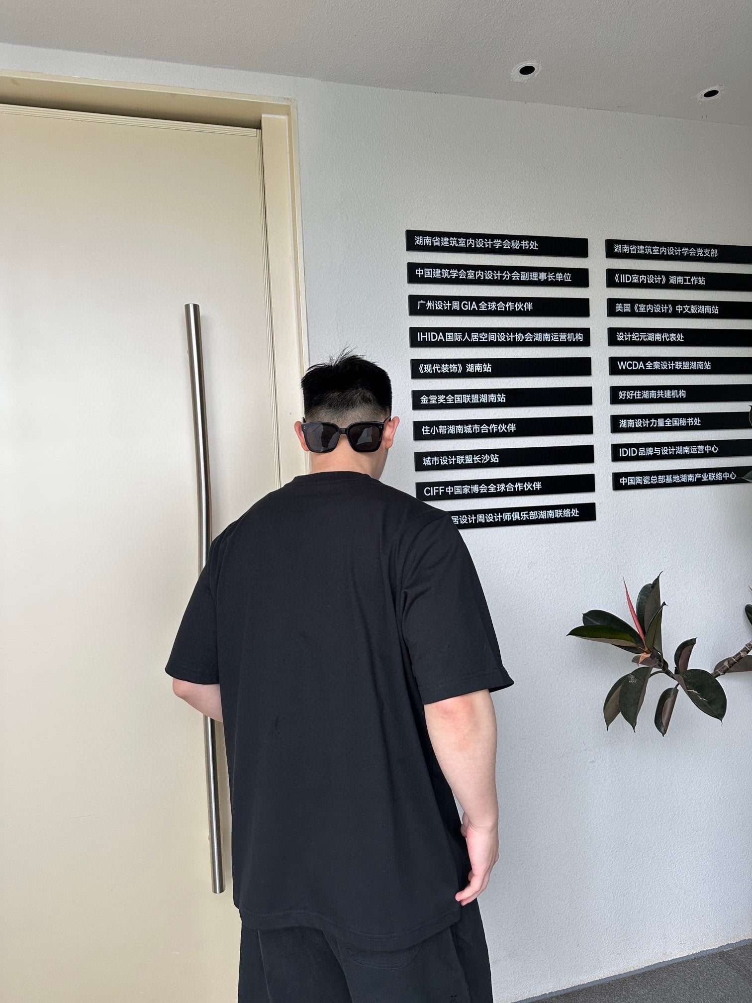 LuxluxHouse Best Quality Clothes T-shirt Loewe