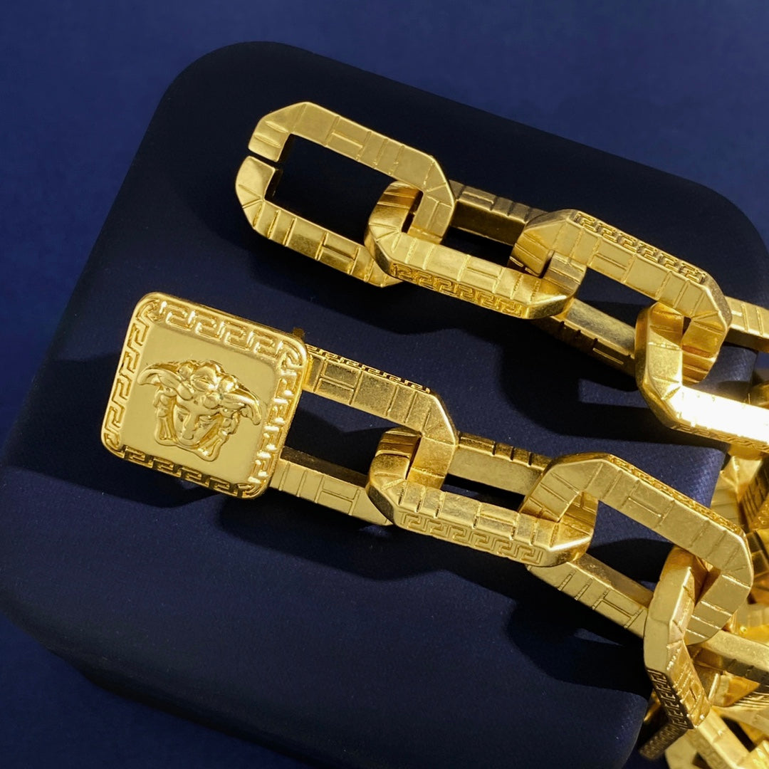 LuxluxHouse Best Quality Accessories Versace