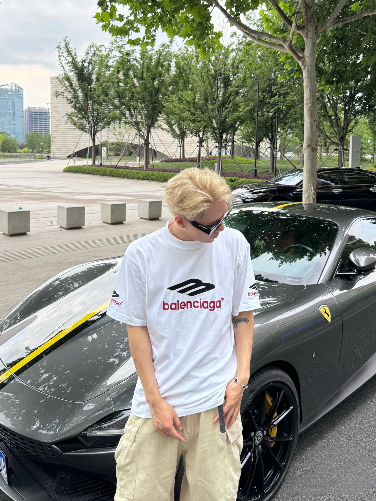 LuxluxHouse Best Quality Clothes Balenciaga T-shirt