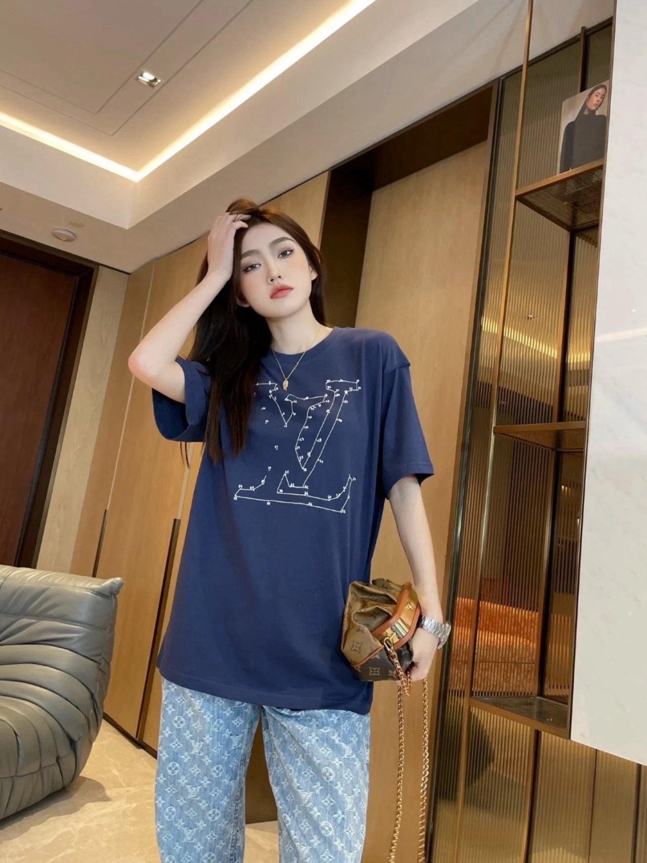 LuxluxHouse Best Quality Clothes T-shirt Louis Vuitton