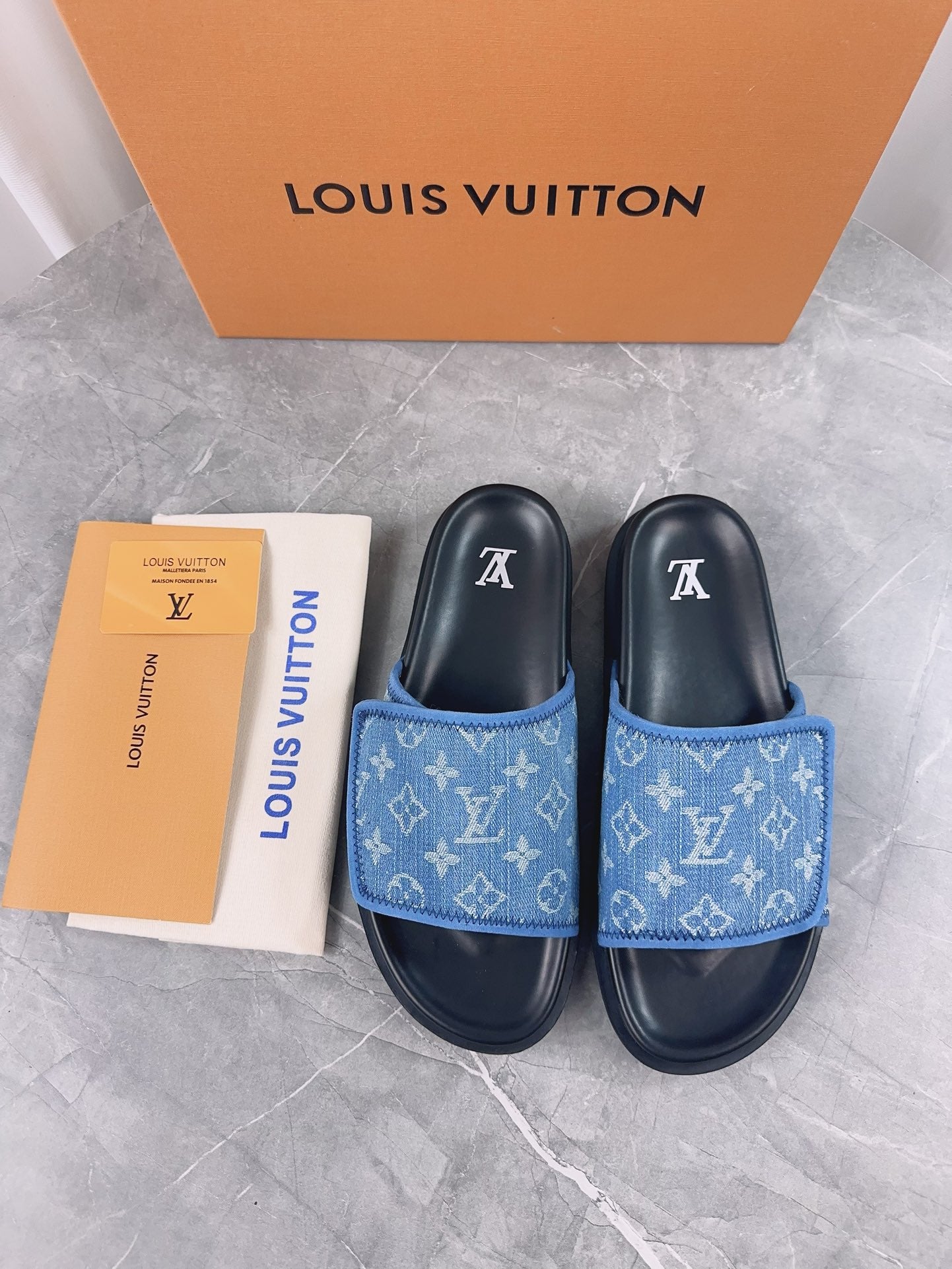 LuxluxHouse Best Quality Sandals Louis Vuitton