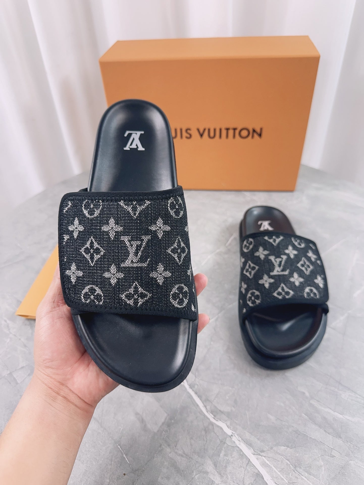 LuxluxHouse Best Quality Sandals Louis Vuitton