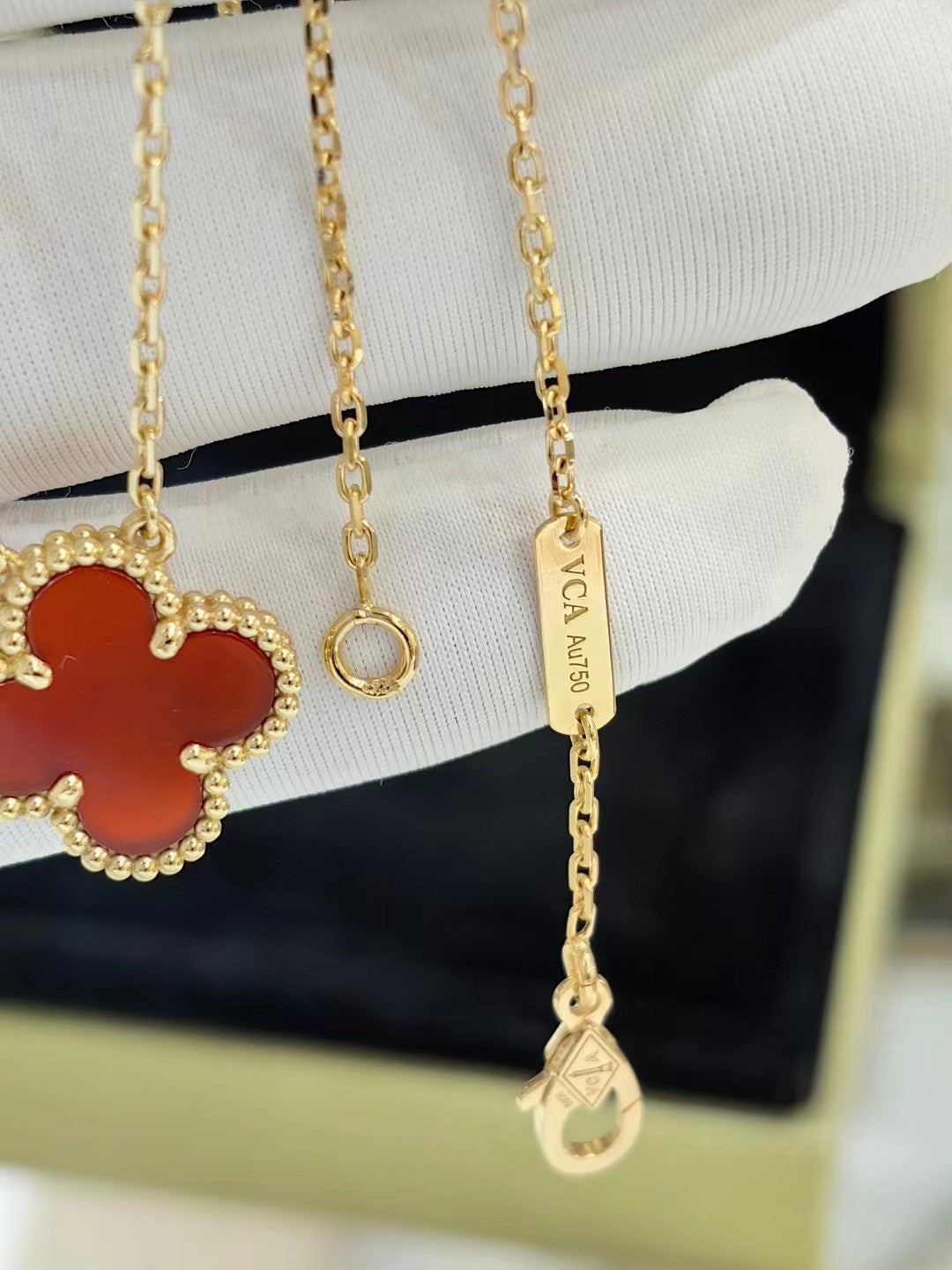 LuxluxHouse Best Quality Accessories Van Cleef & Arpels